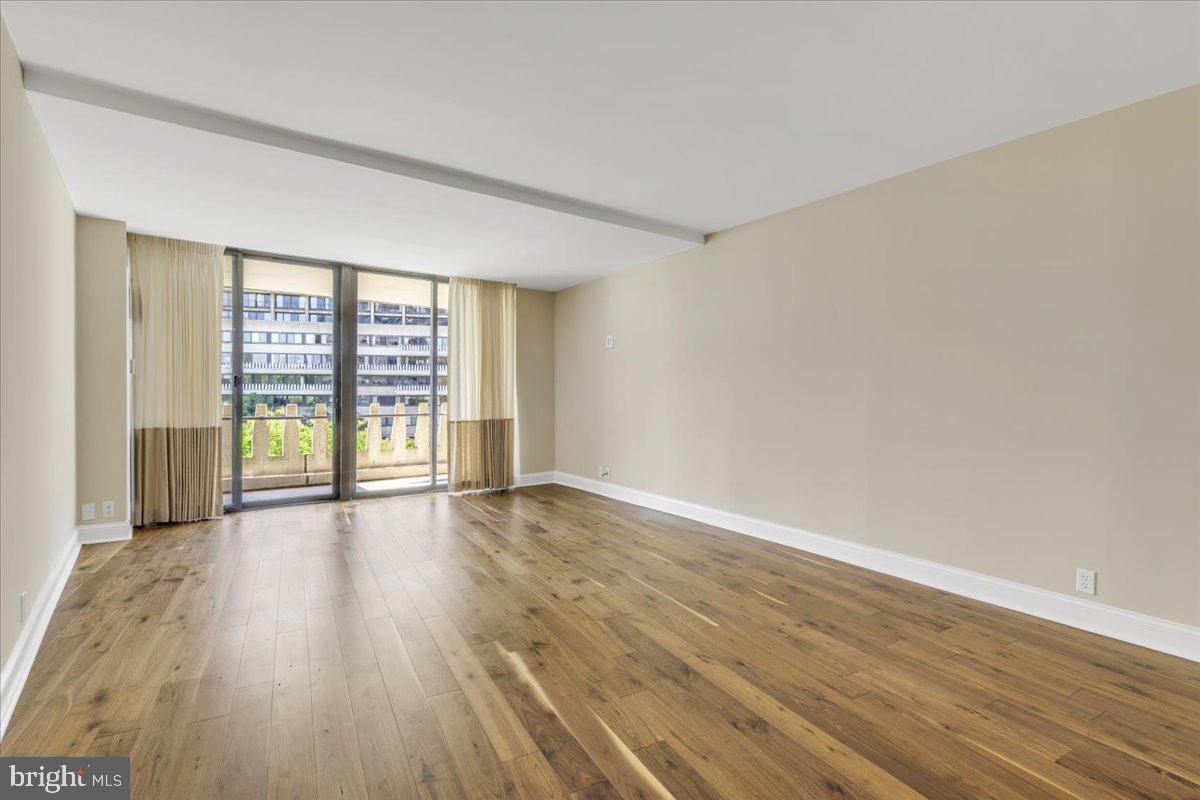 700 New Hampshire Ave Ave NW Unit: 511