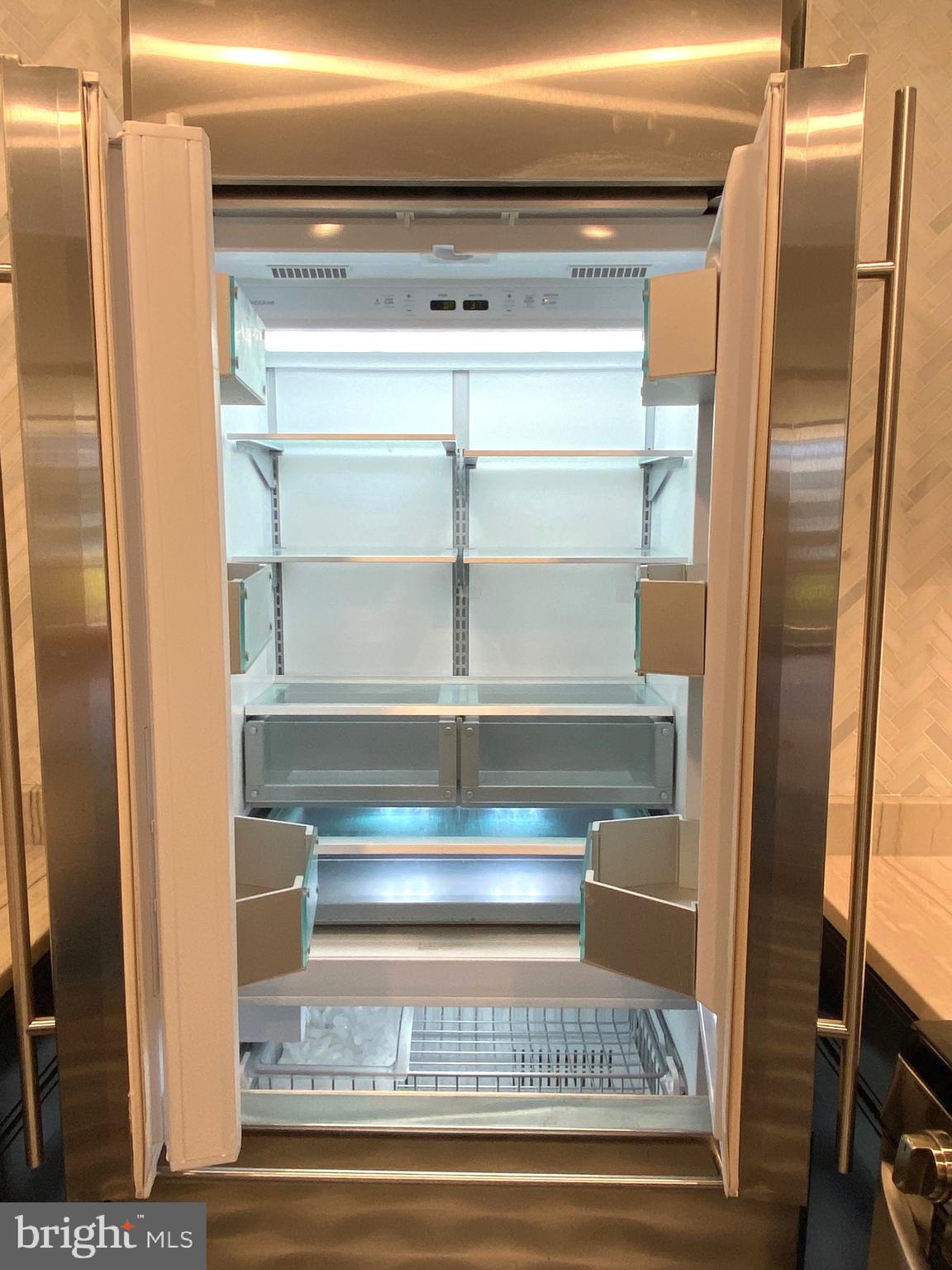 700 New Hampshire Ave Ave NW Unit: 511