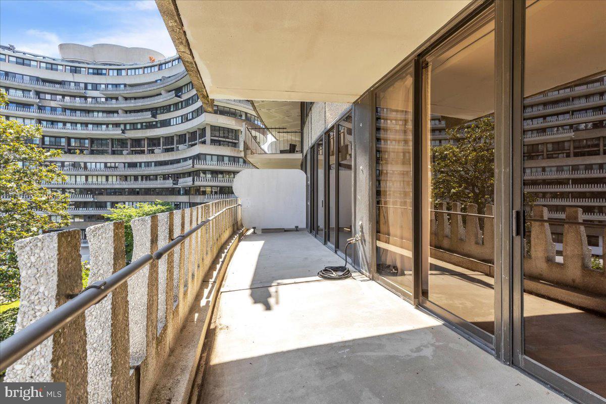 700 New Hampshire Ave Ave NW Unit: 511