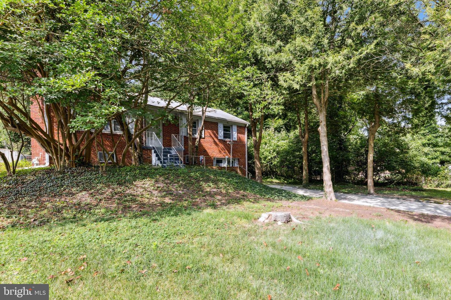 3421 Massachusetts AVENUE SE