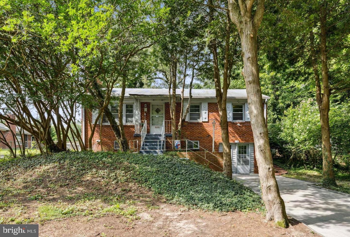 3421 Massachusetts AVENUE SE