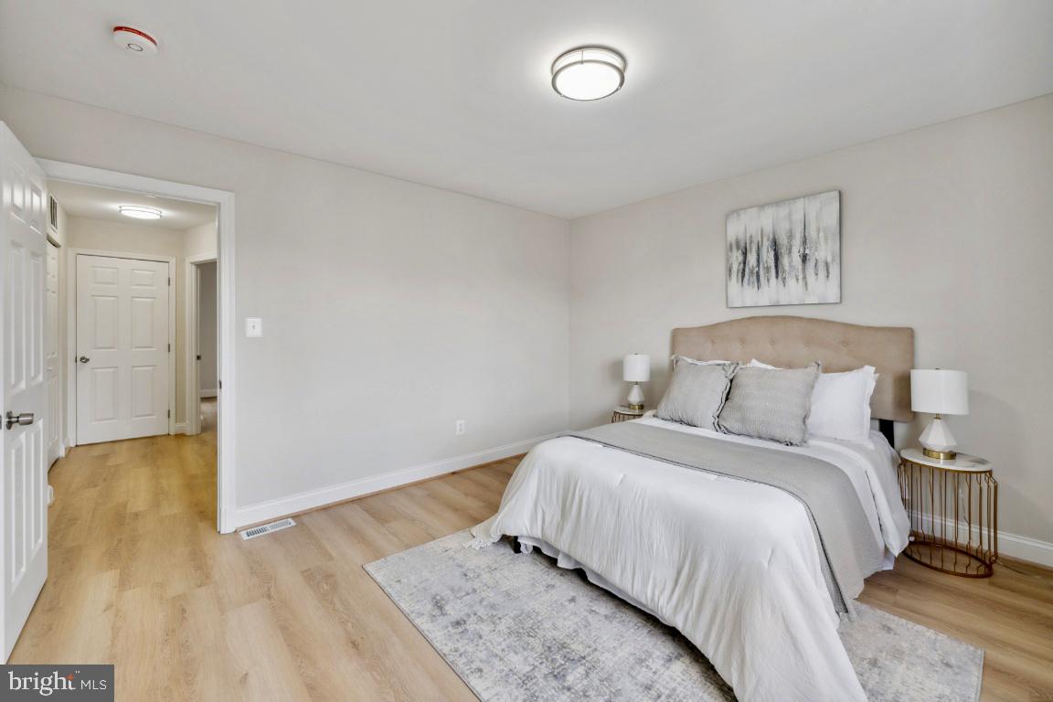1843 Providence STREET NE