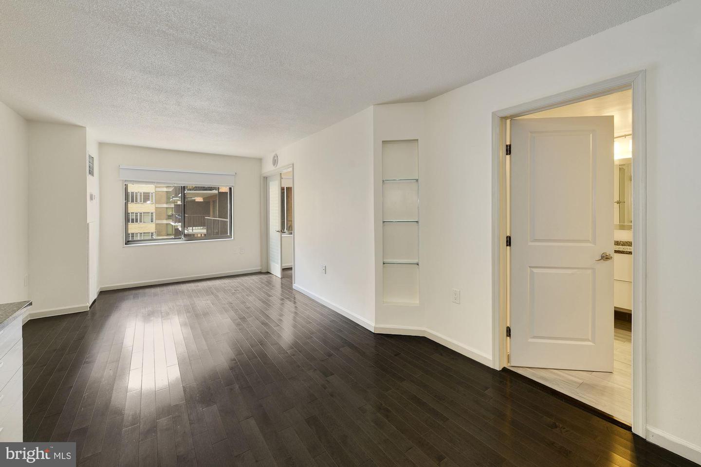 1718 P STREET NW Unit: 301