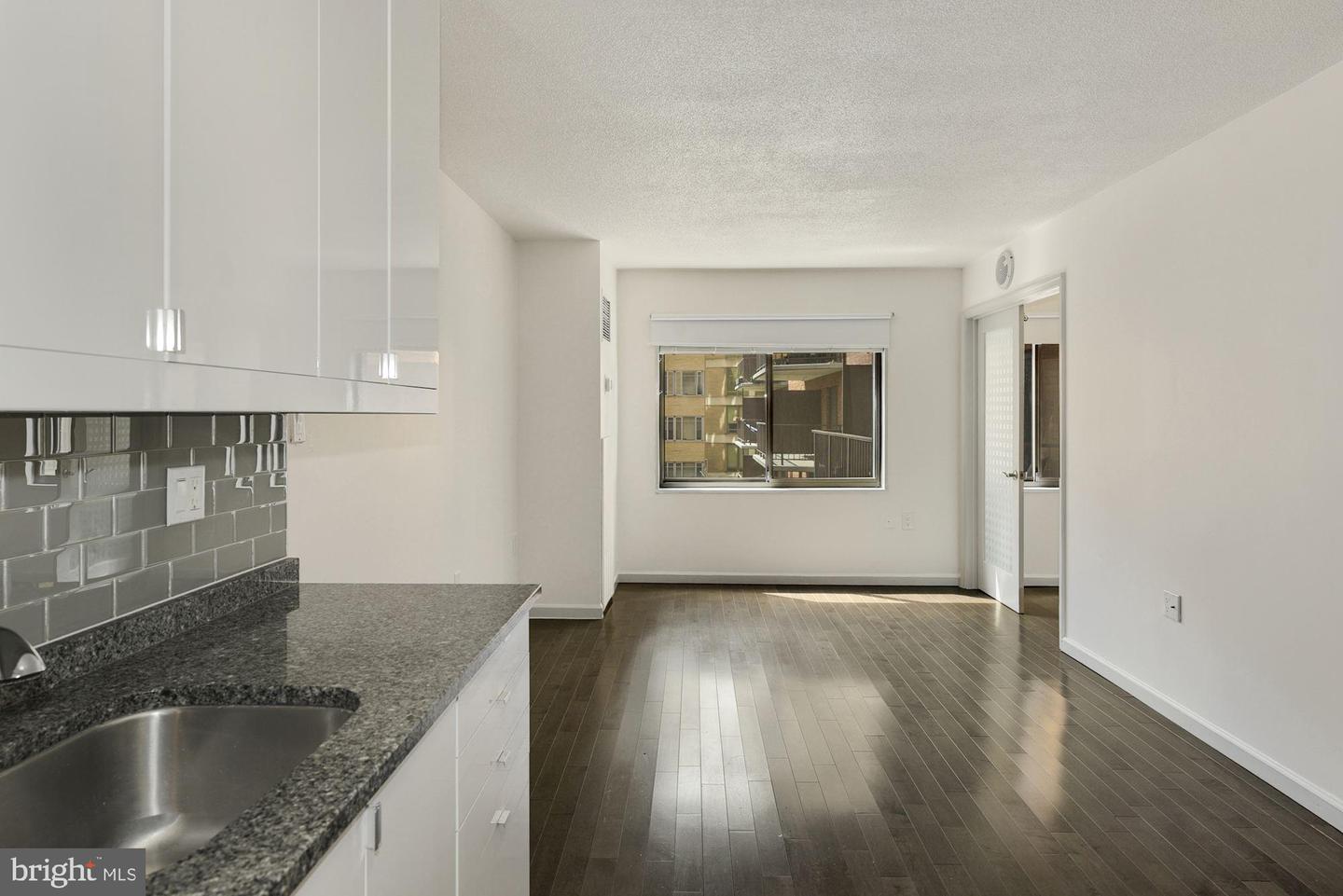 1718 P STREET NW Unit: 301