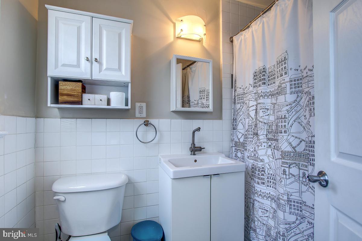 422 Butternut STREET NW Unit: 106