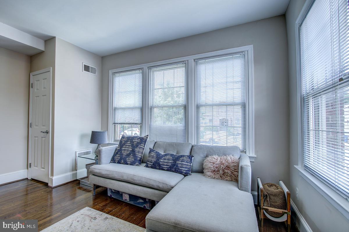422 Butternut STREET NW Unit: 106