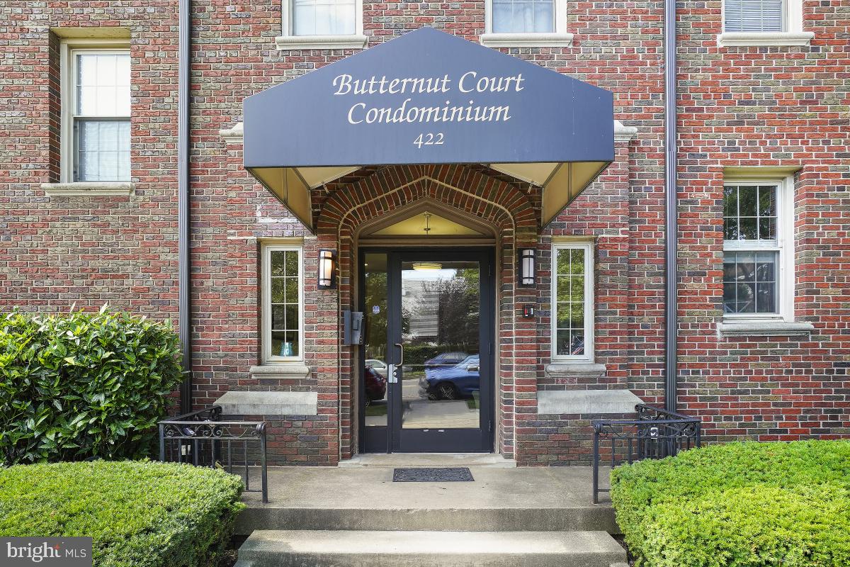 422 Butternut STREET NW Unit: 106