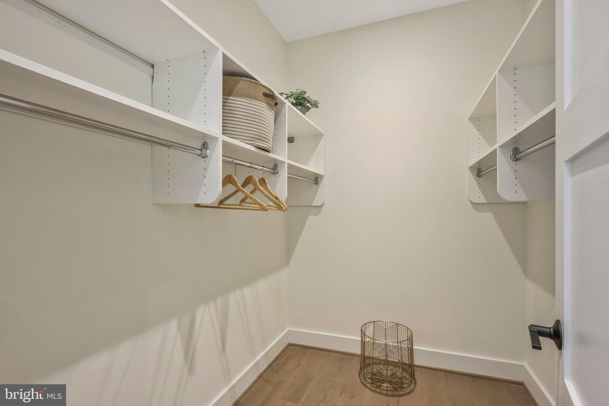 826 Varnum STREET NW Unit: 2