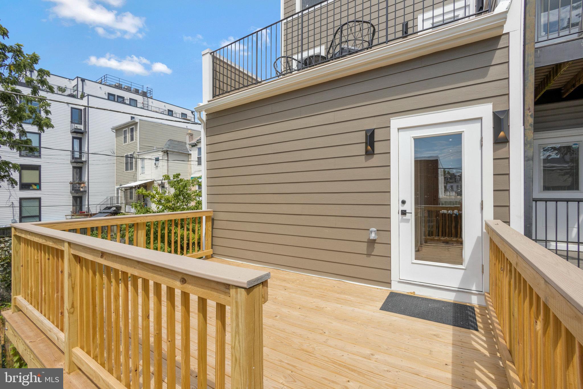 826 Varnum STREET NW Unit: 2