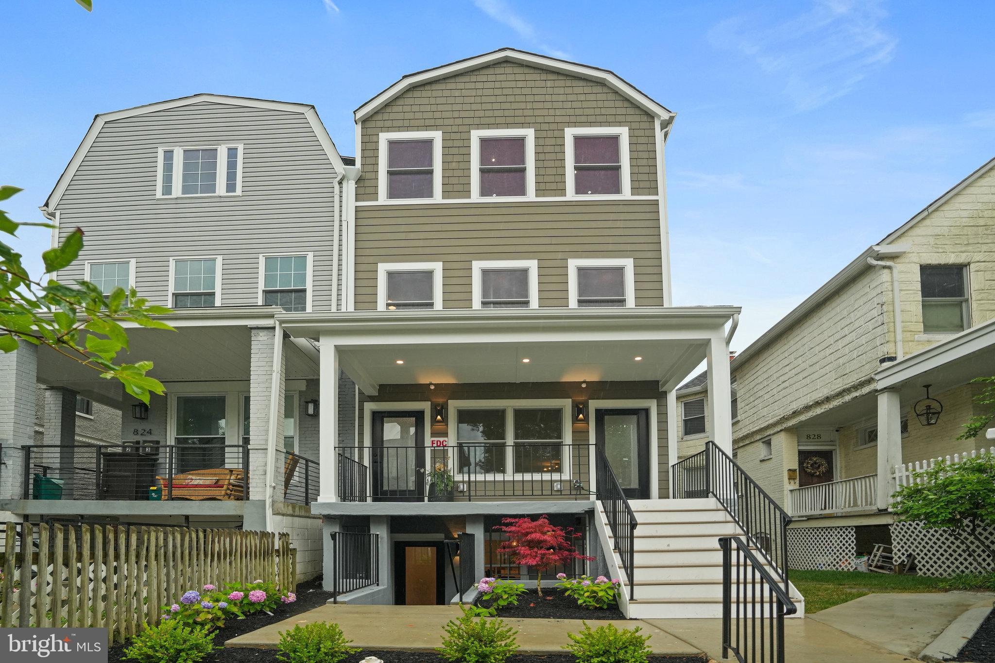 826 Varnum STREET NW Unit: 2