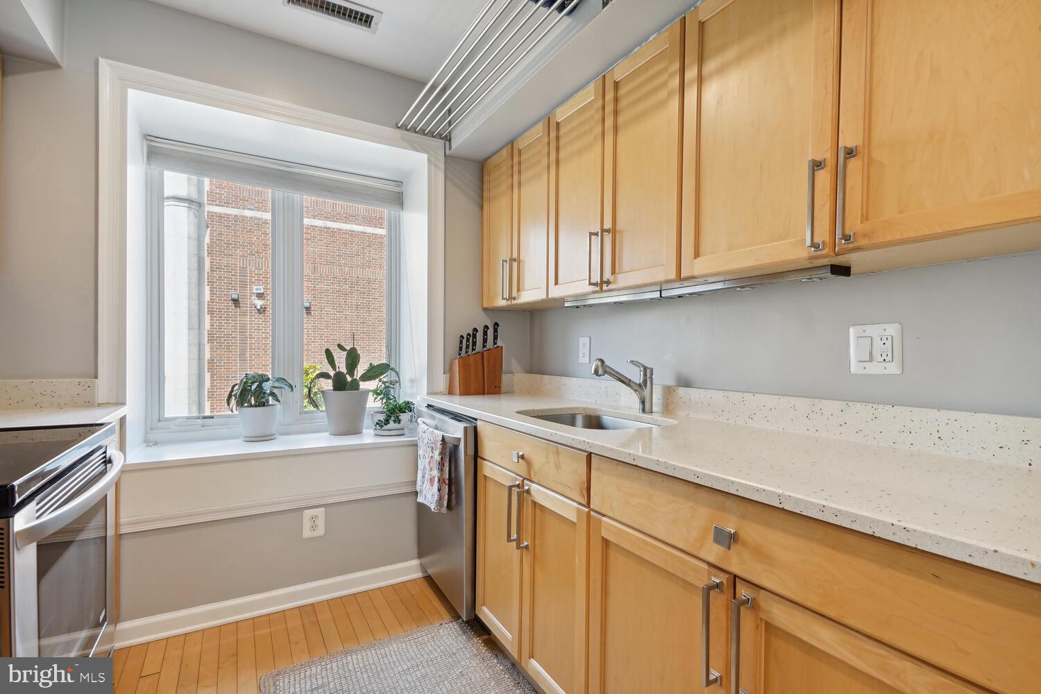 1715 15th STREET NW Unit: 51