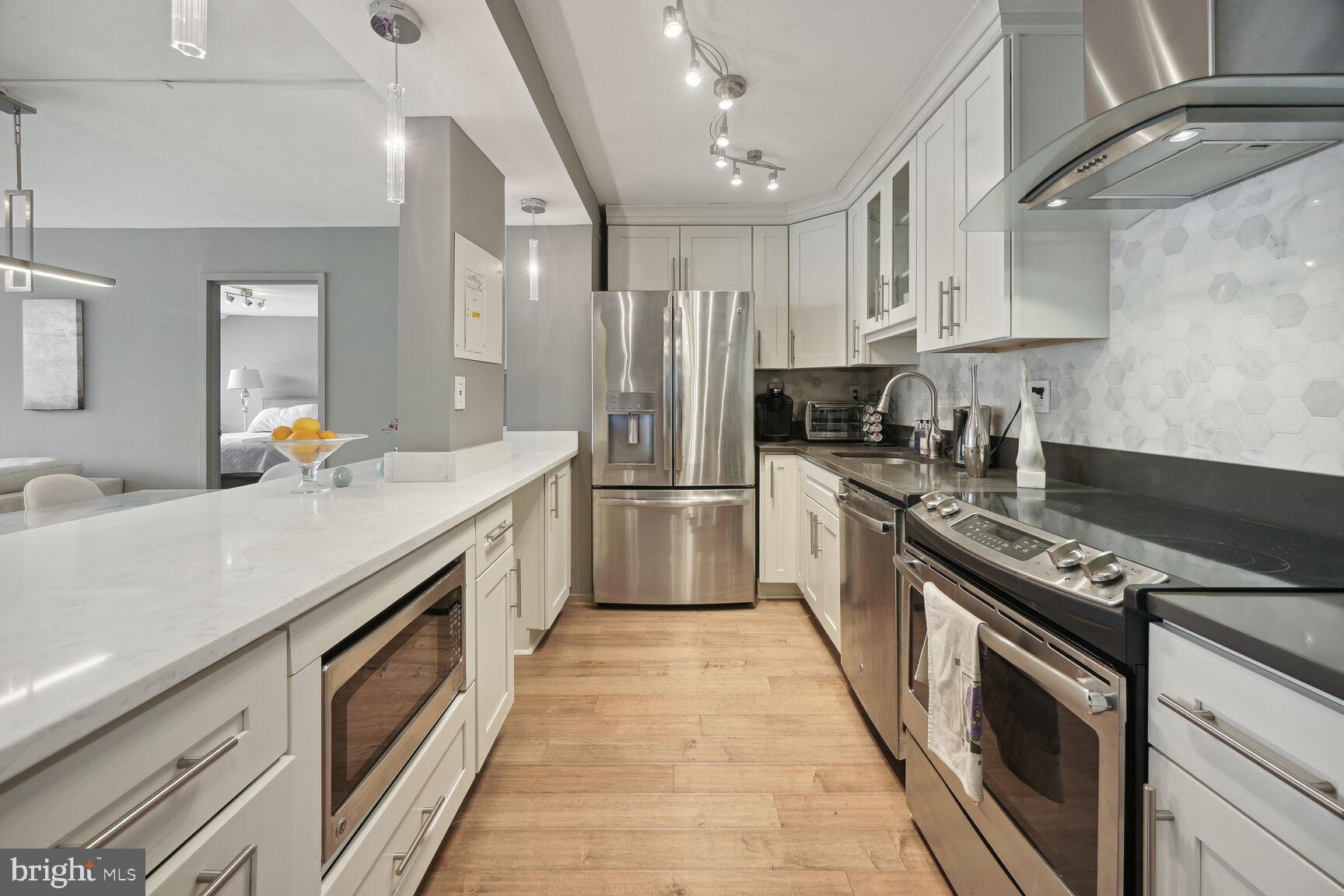 1325 18th STREET NW Unit: 703