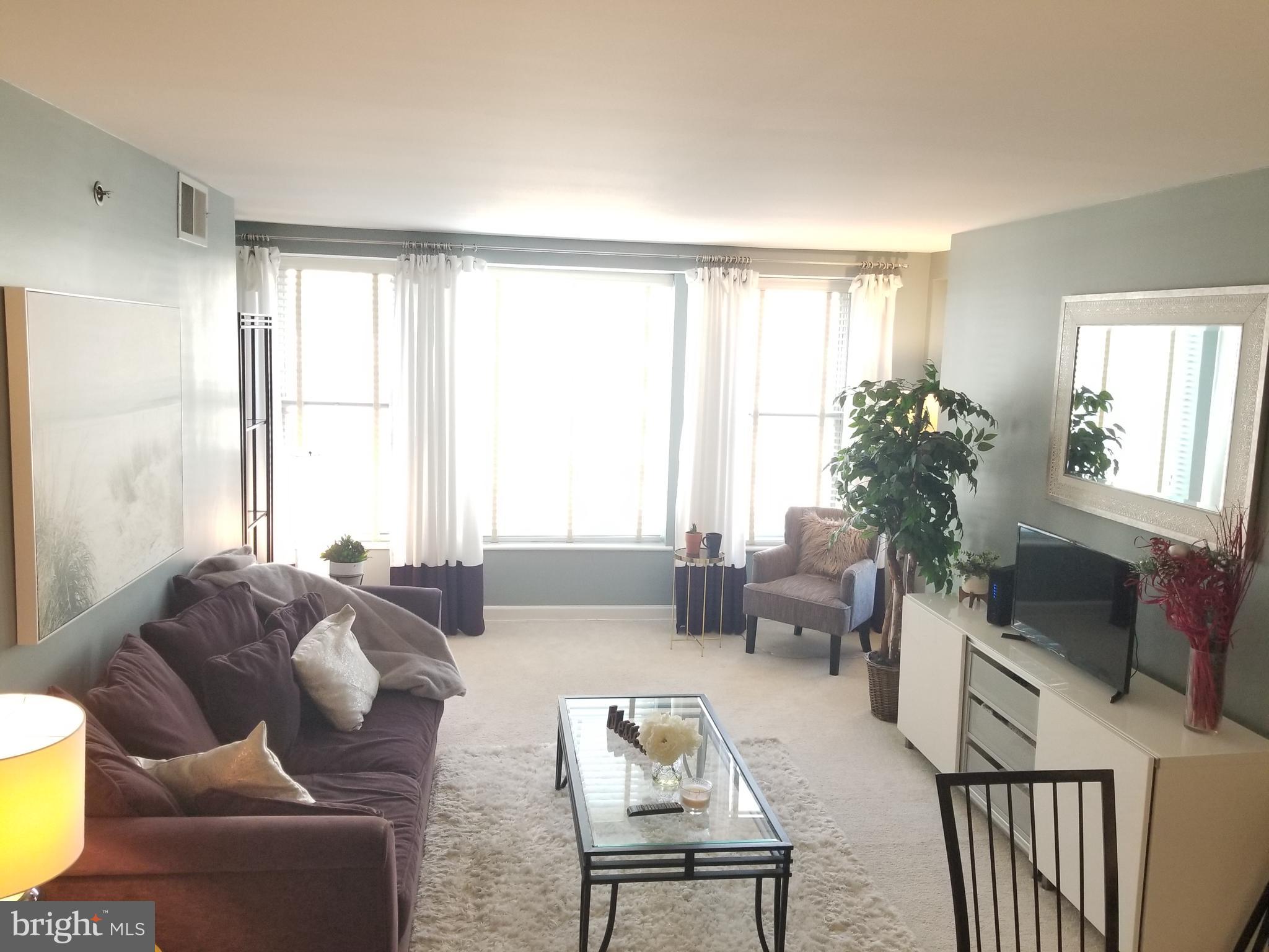 601 Pennsylvania AVENUE NW Unit: 703