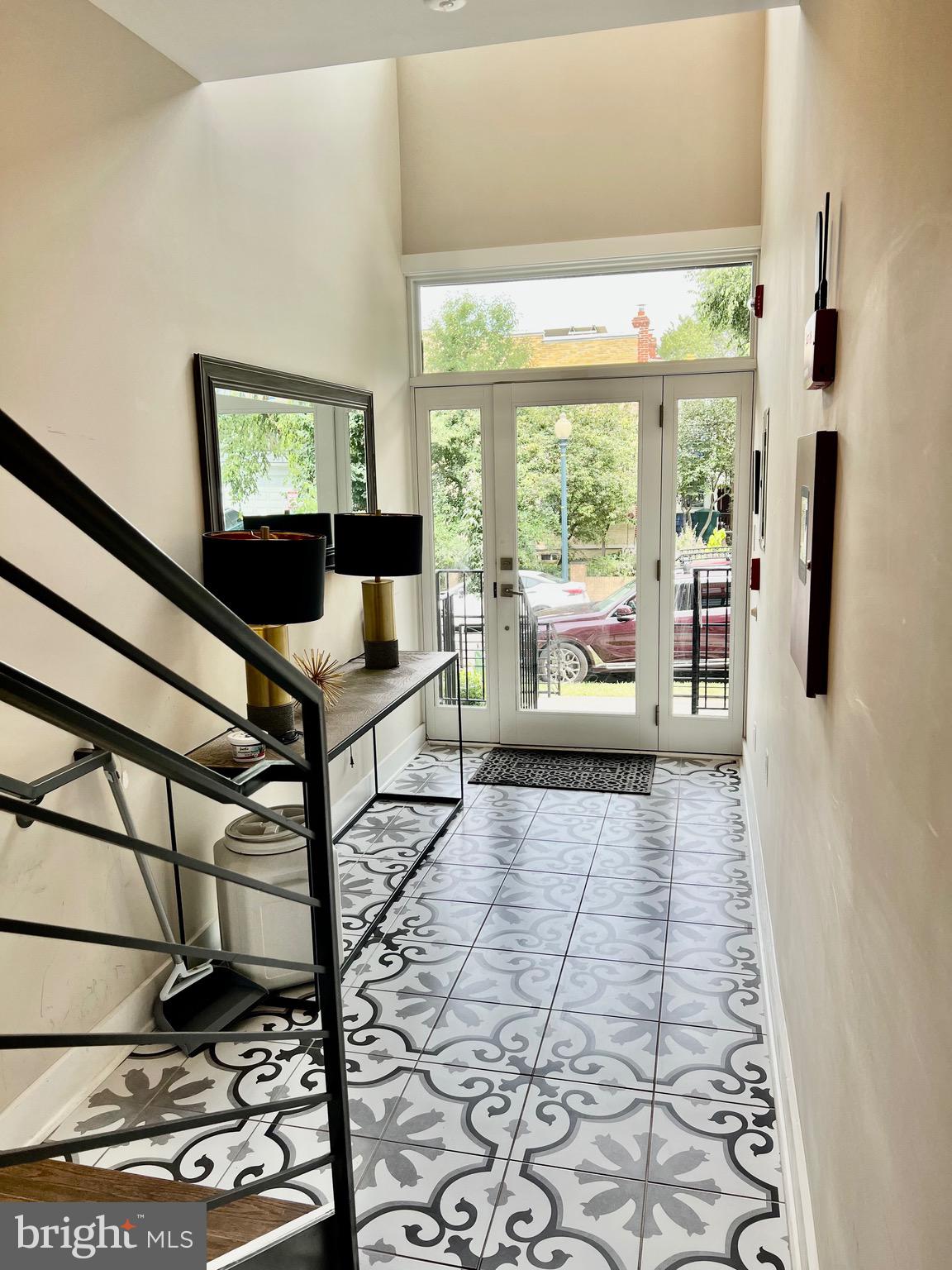 2200 3rd STREET NE Unit: 3