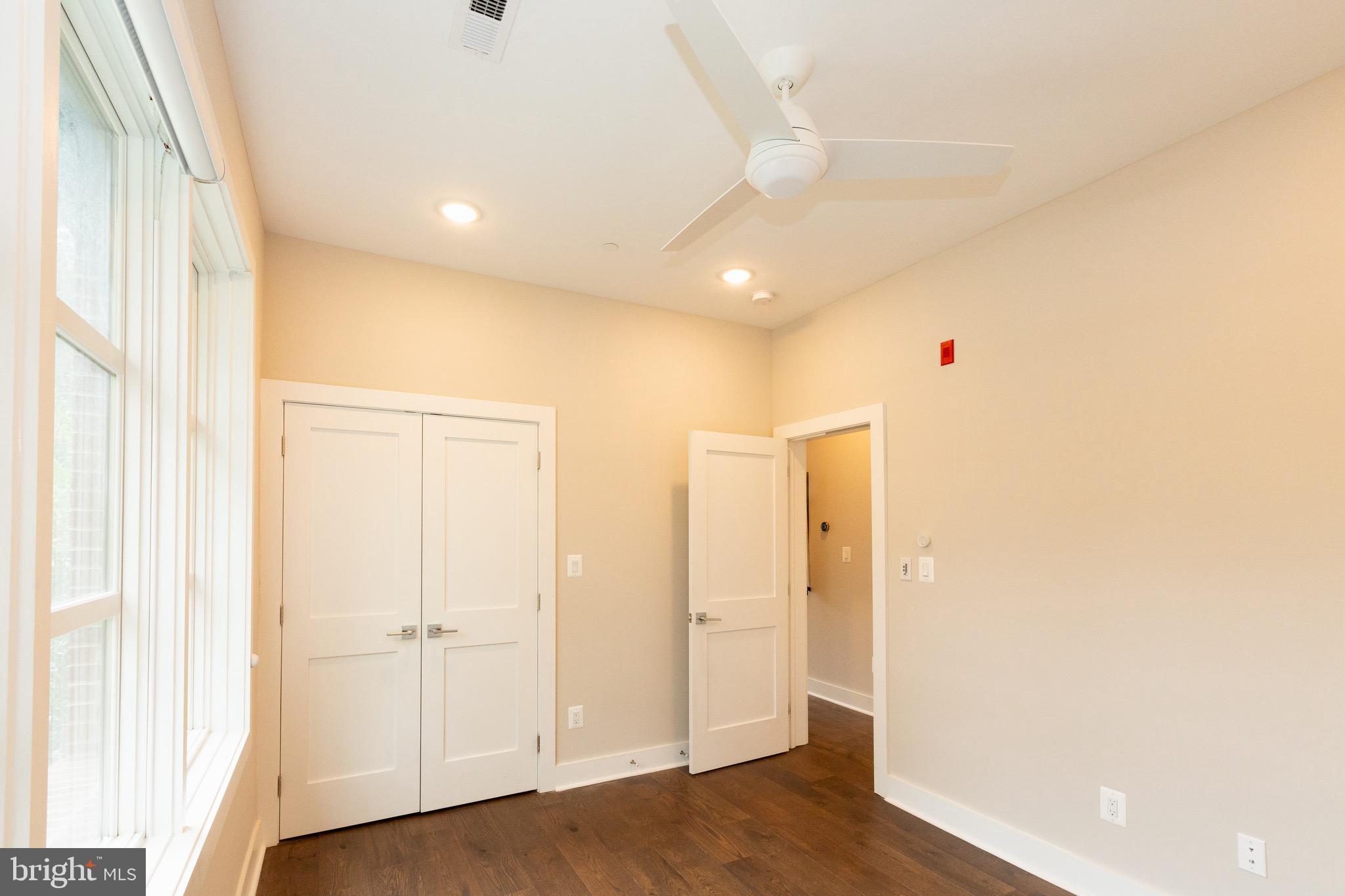 2200 3rd STREET NE Unit: 3