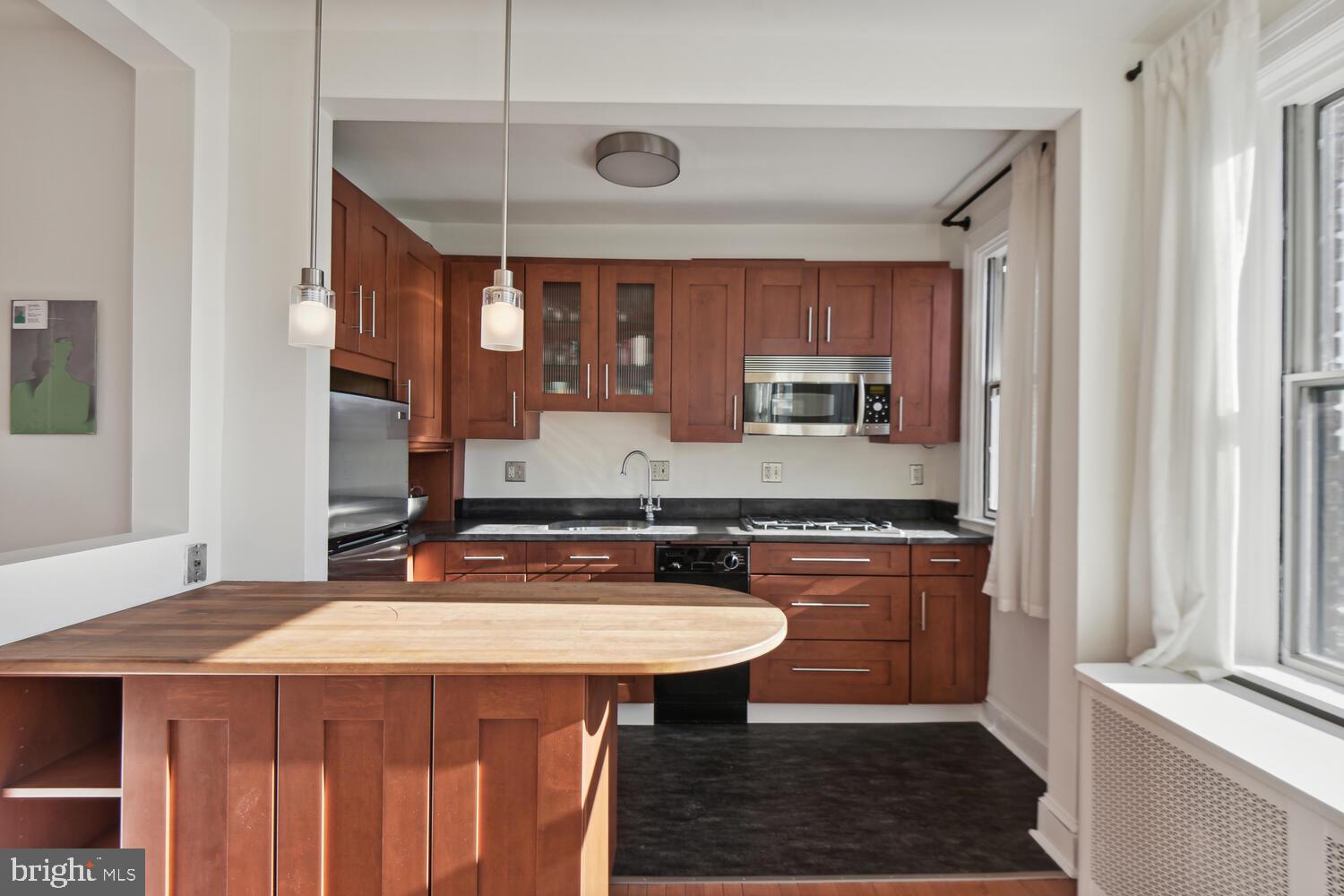 3600 Connecticut AVENUE NW Unit: 404