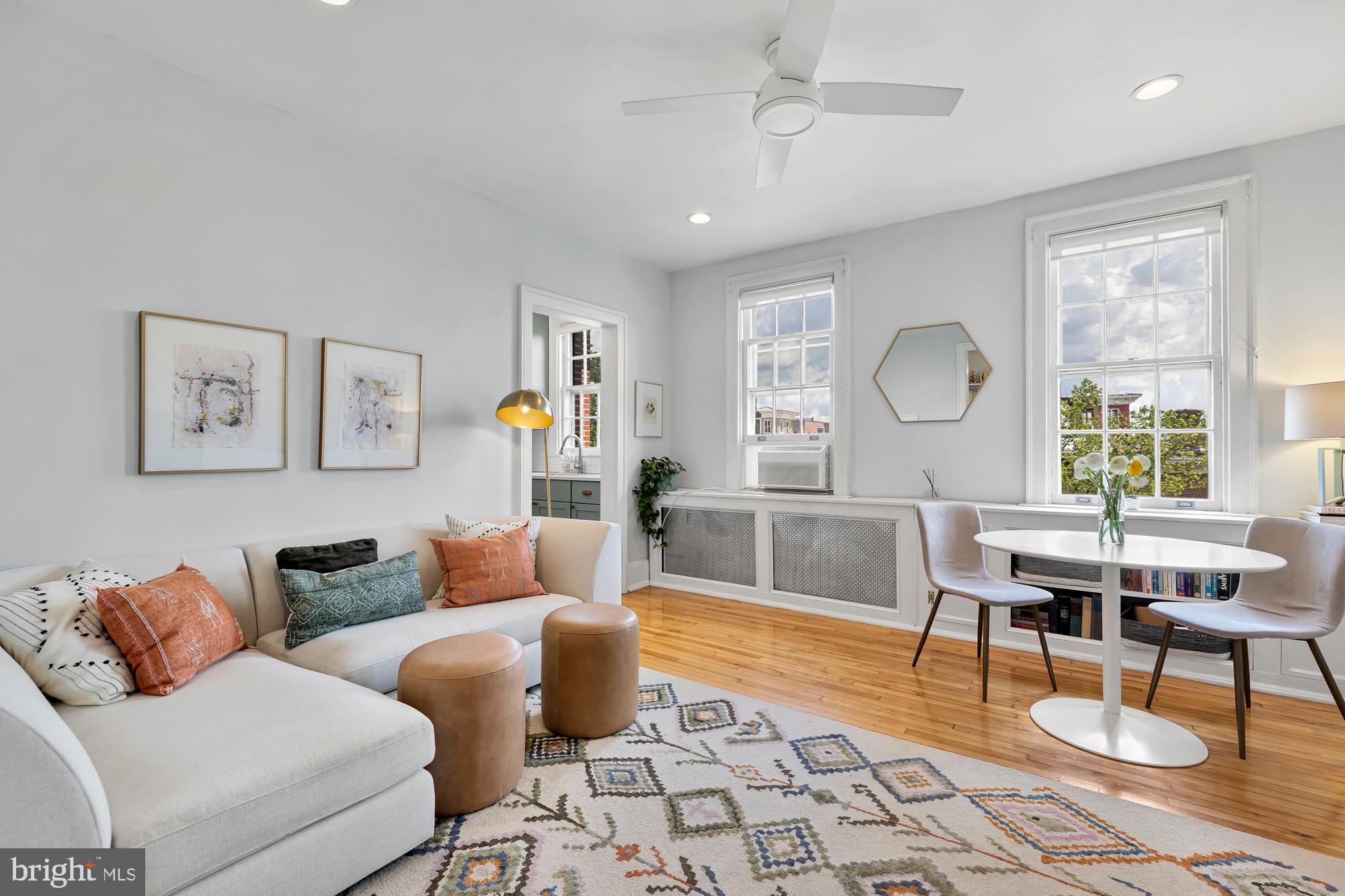 516 A St NE #303