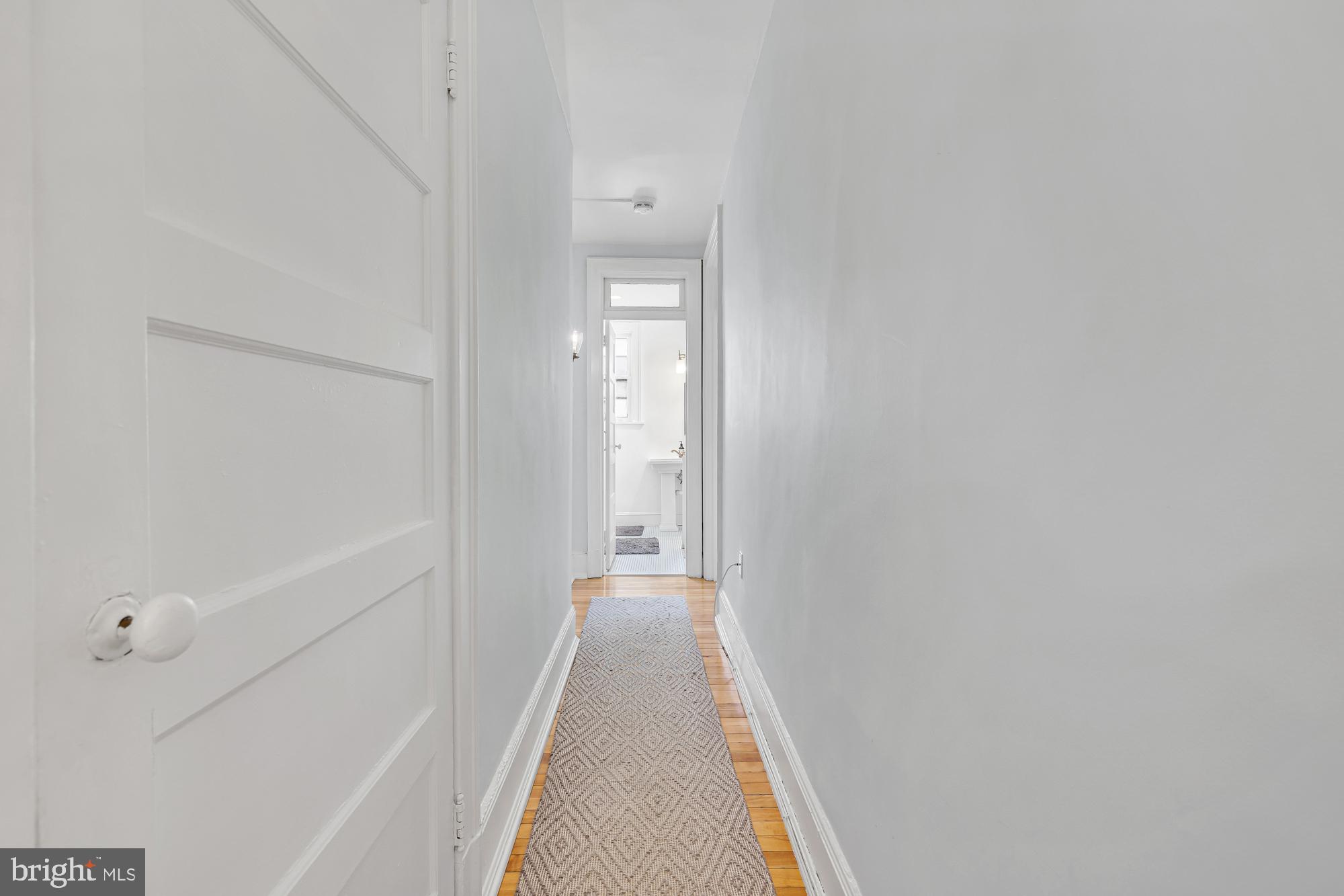 516 A St NE #303