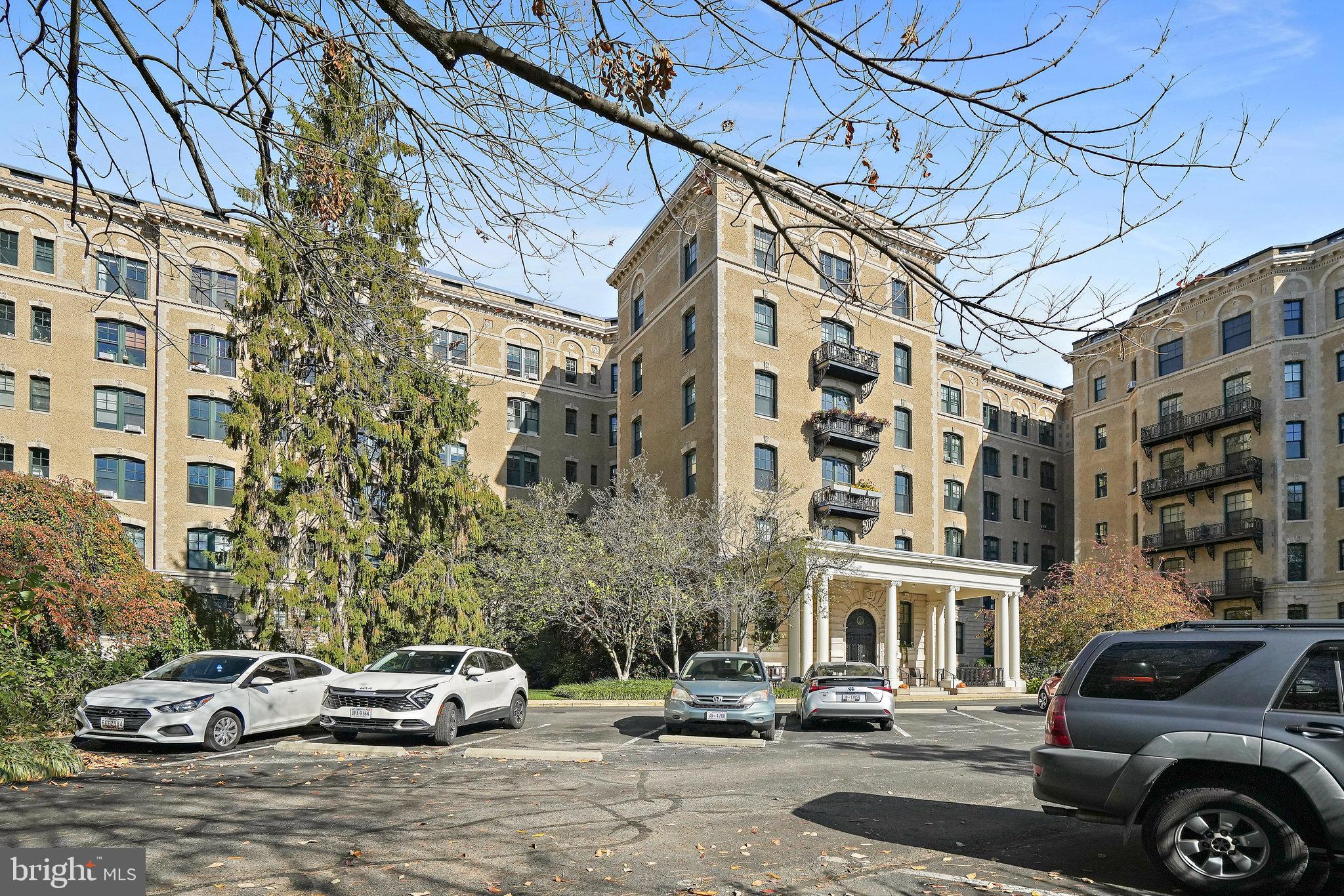 2853 Ontario ROAD NW Unit: 311