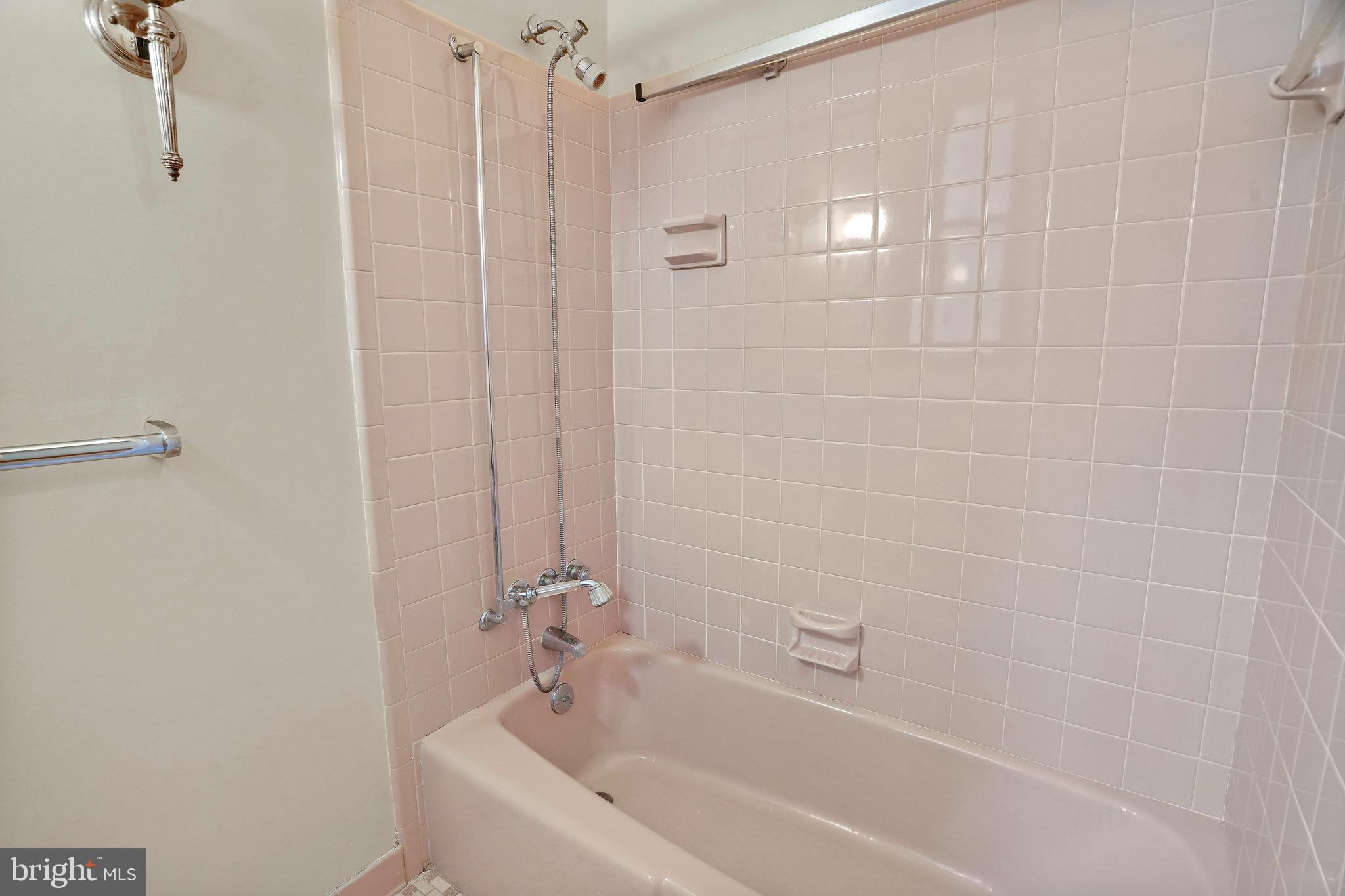 2853 Ontario ROAD NW Unit: 311