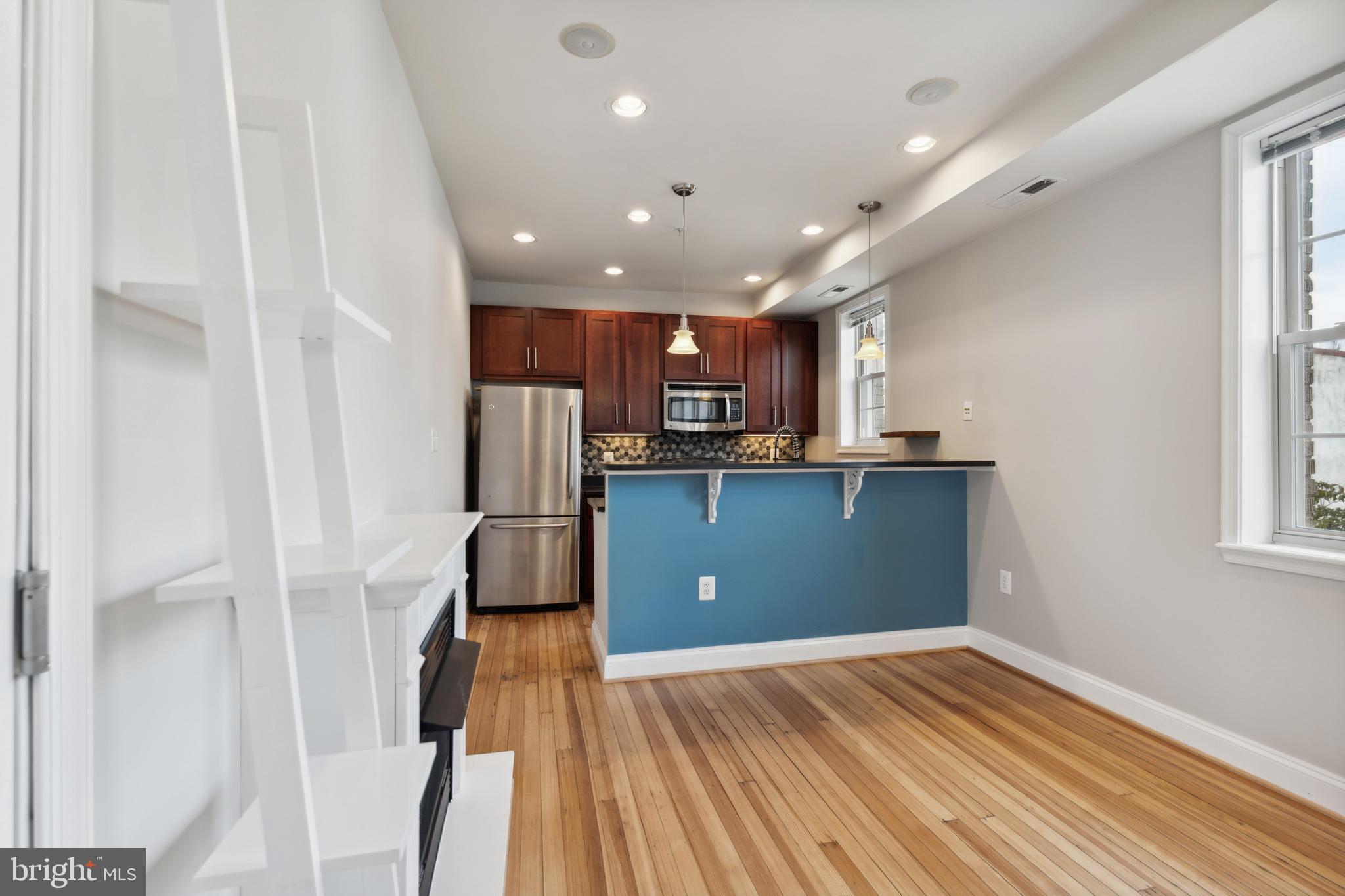 410 15th STREET NE Unit: 12