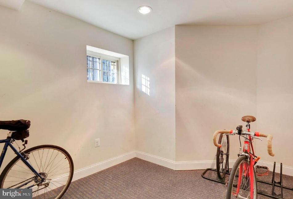 410 15th STREET NE Unit: 12