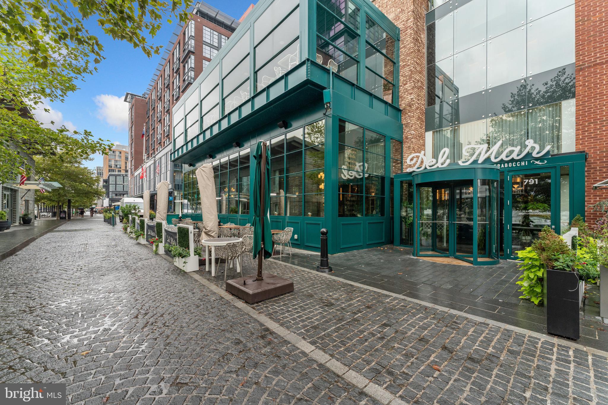 1101 3rd STREET SW Unit: 207