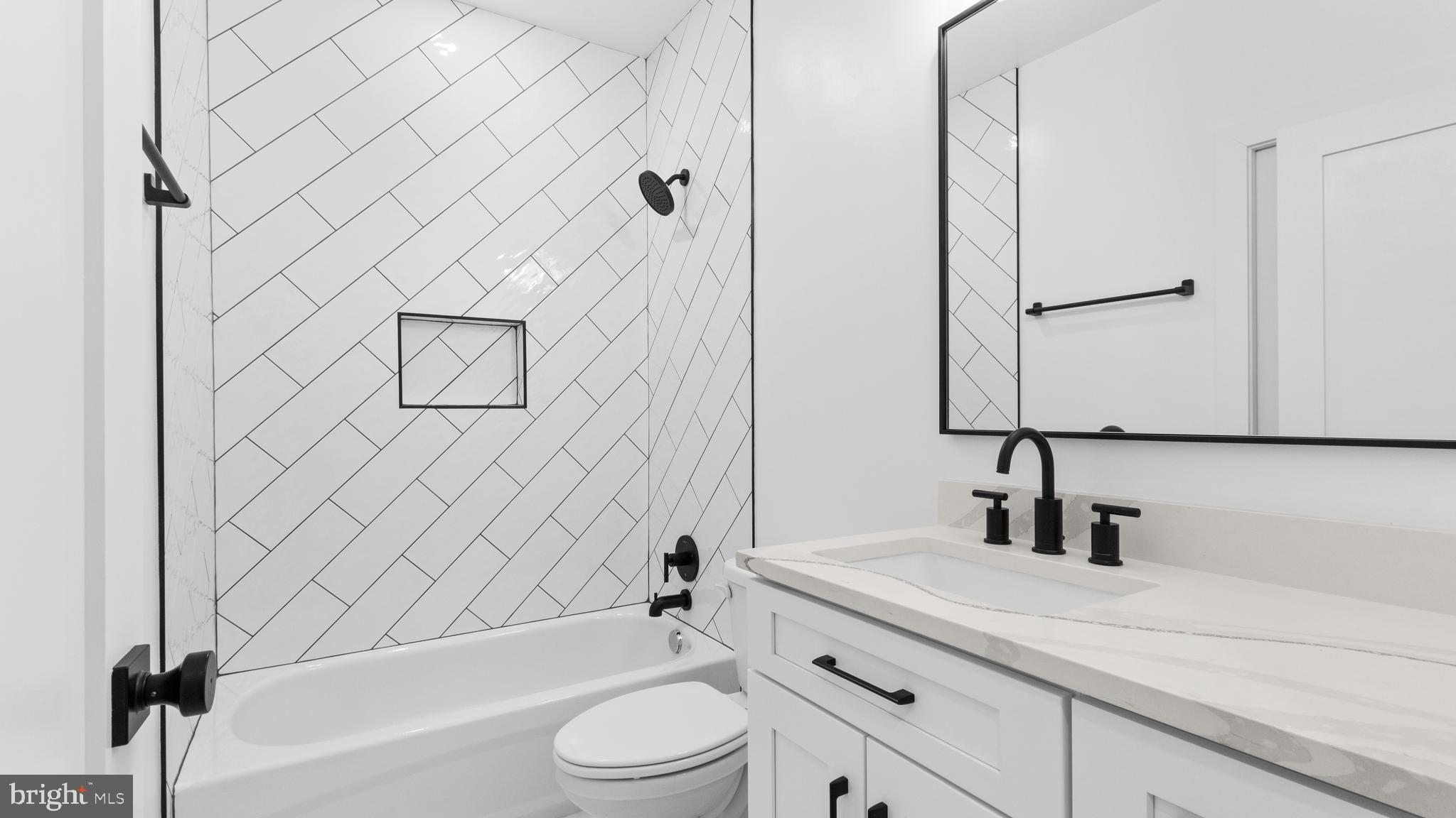 1638 TRINIDAD AVENUE NE 1