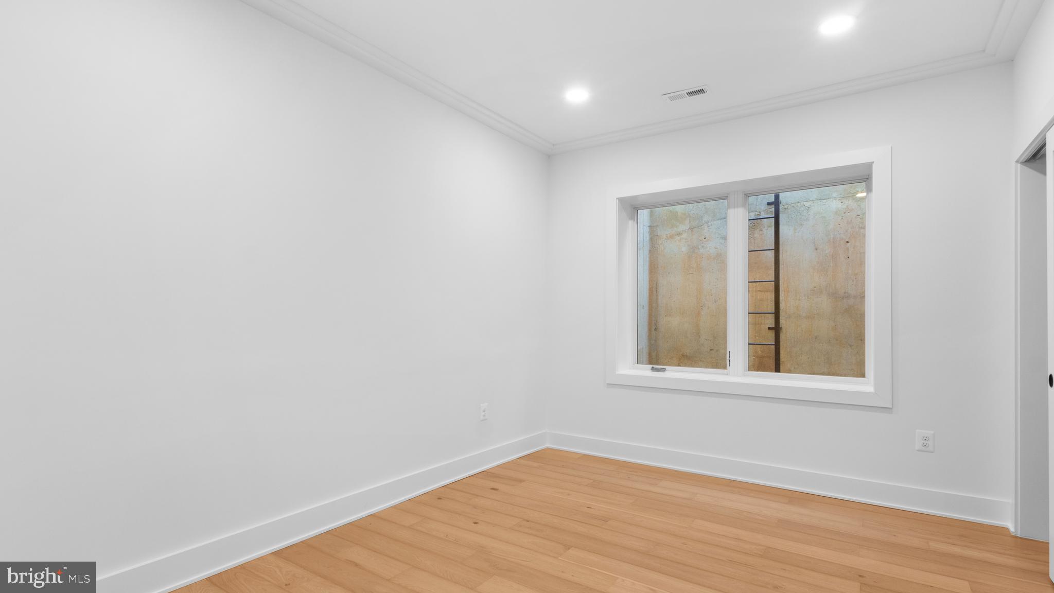 1638 TRINIDAD AVENUE NE 1