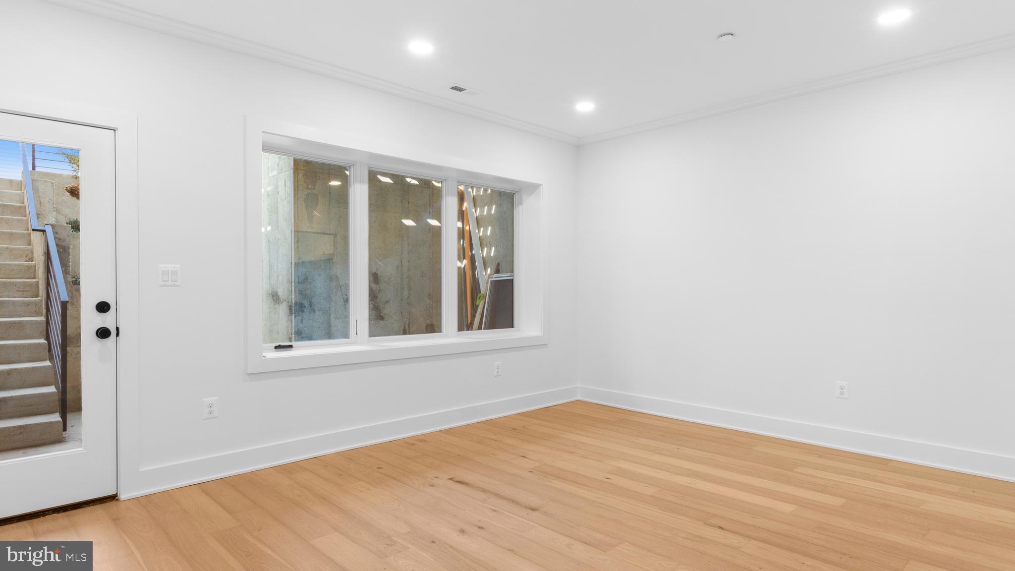 1638 TRINIDAD AVENUE NE 1