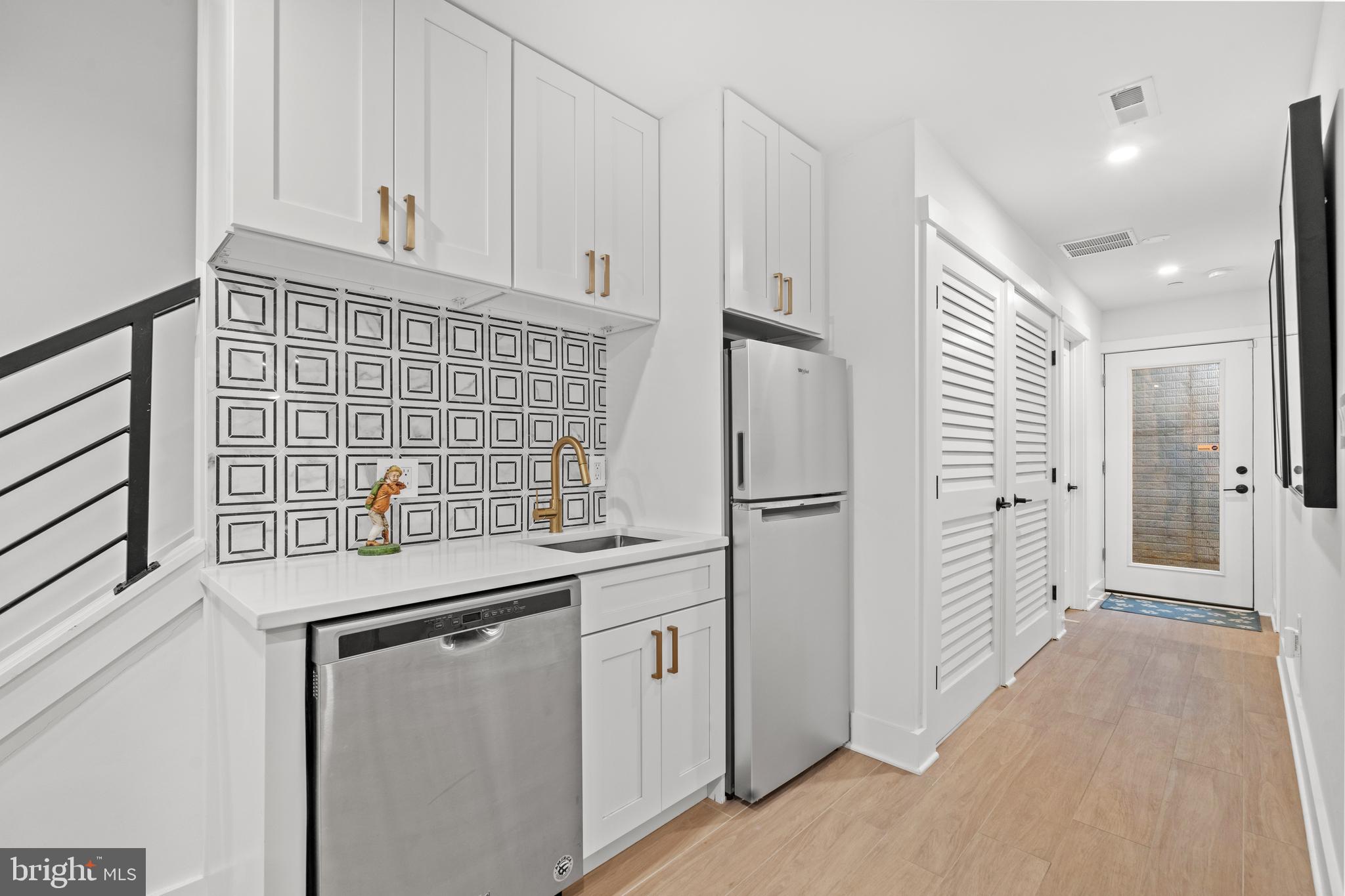 610 I St NE #610