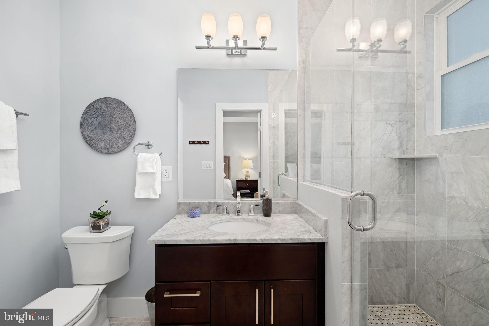611 2nd STREET NE Unit: 3