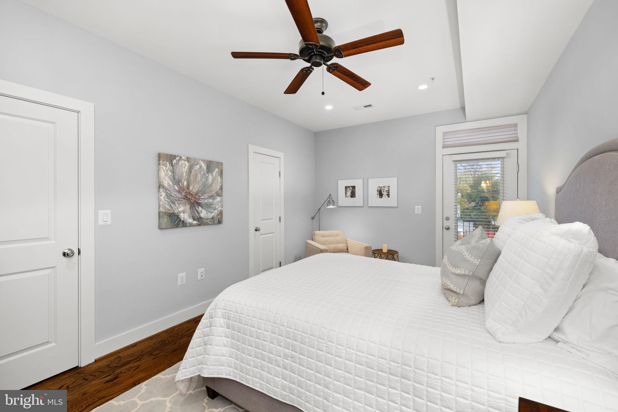 611 2nd STREET NE Unit: 3