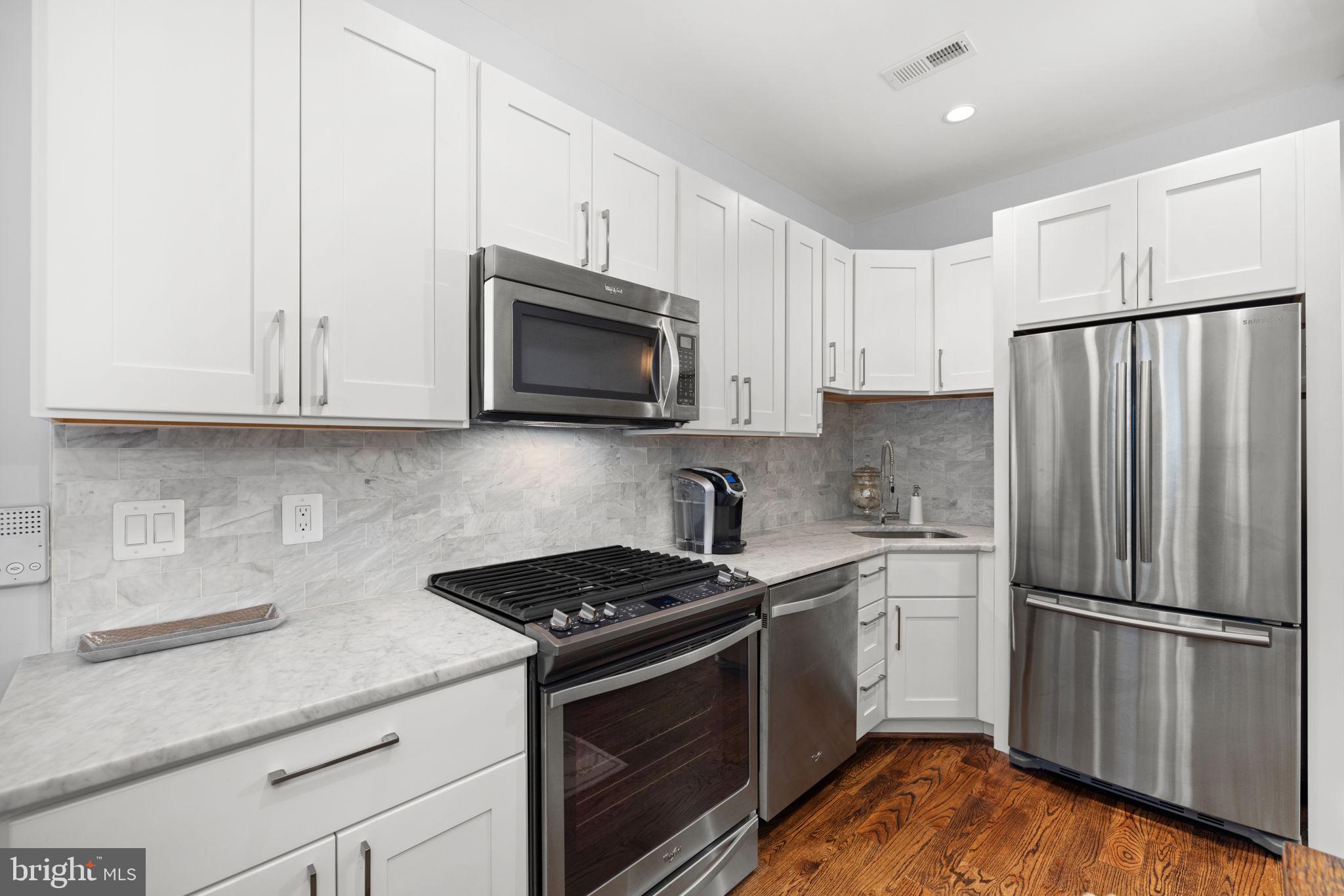 611 2nd STREET NE Unit: 3