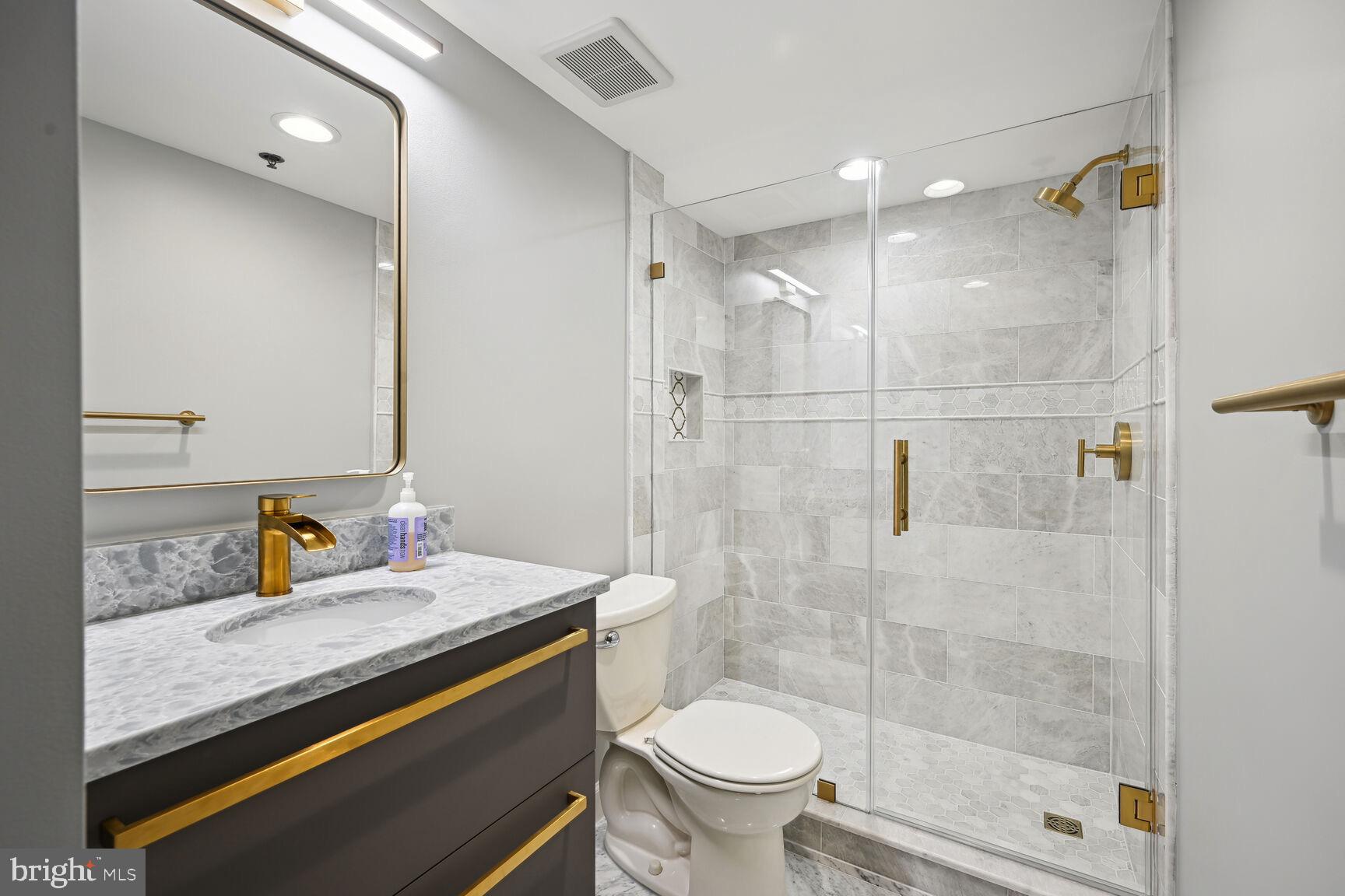 601 Pennsylvania AVENUE NW Unit: 1101N