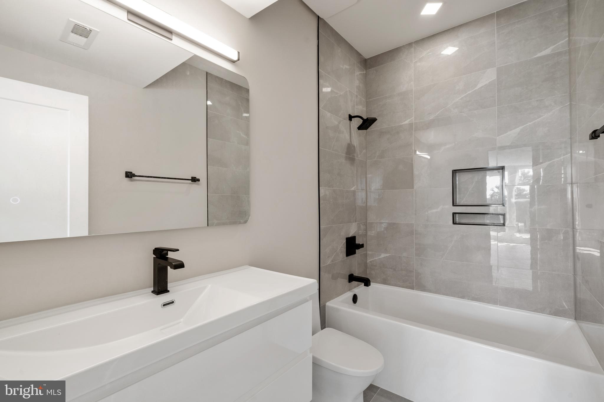 1028 Bladensburg ROAD NE Unit: 46