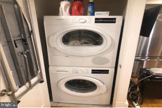 703 6th STREET NW Unit: 1