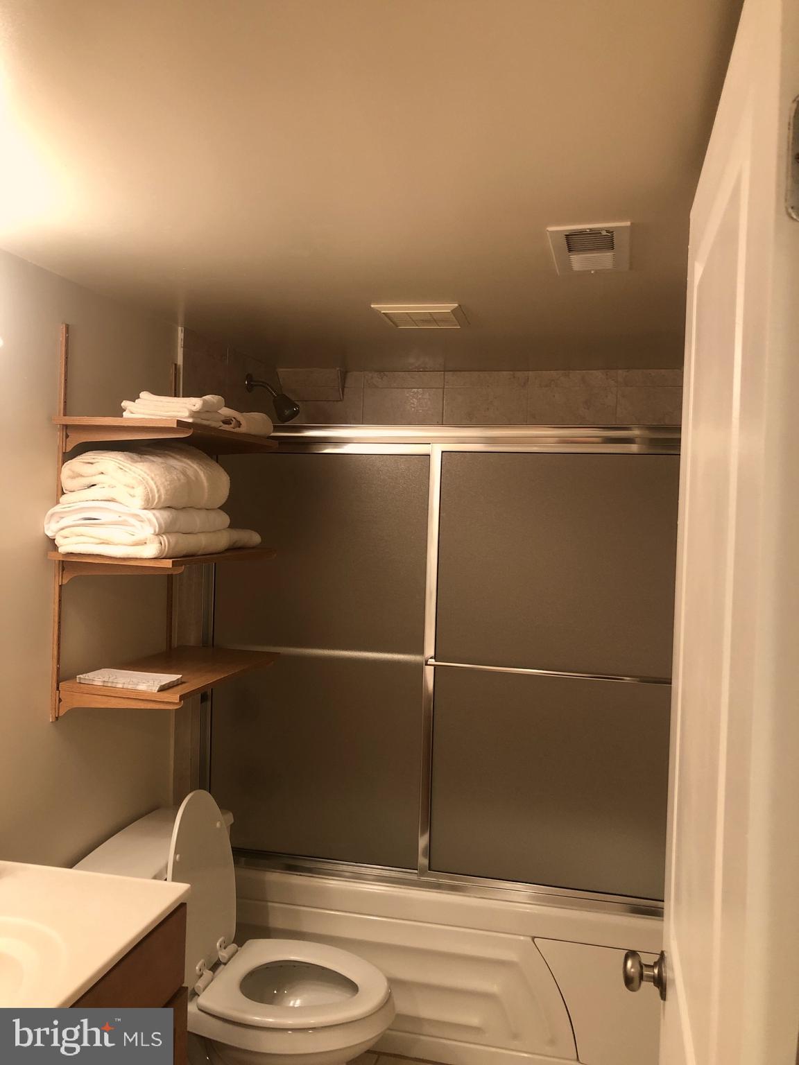 703 6th STREET NW Unit: 1
