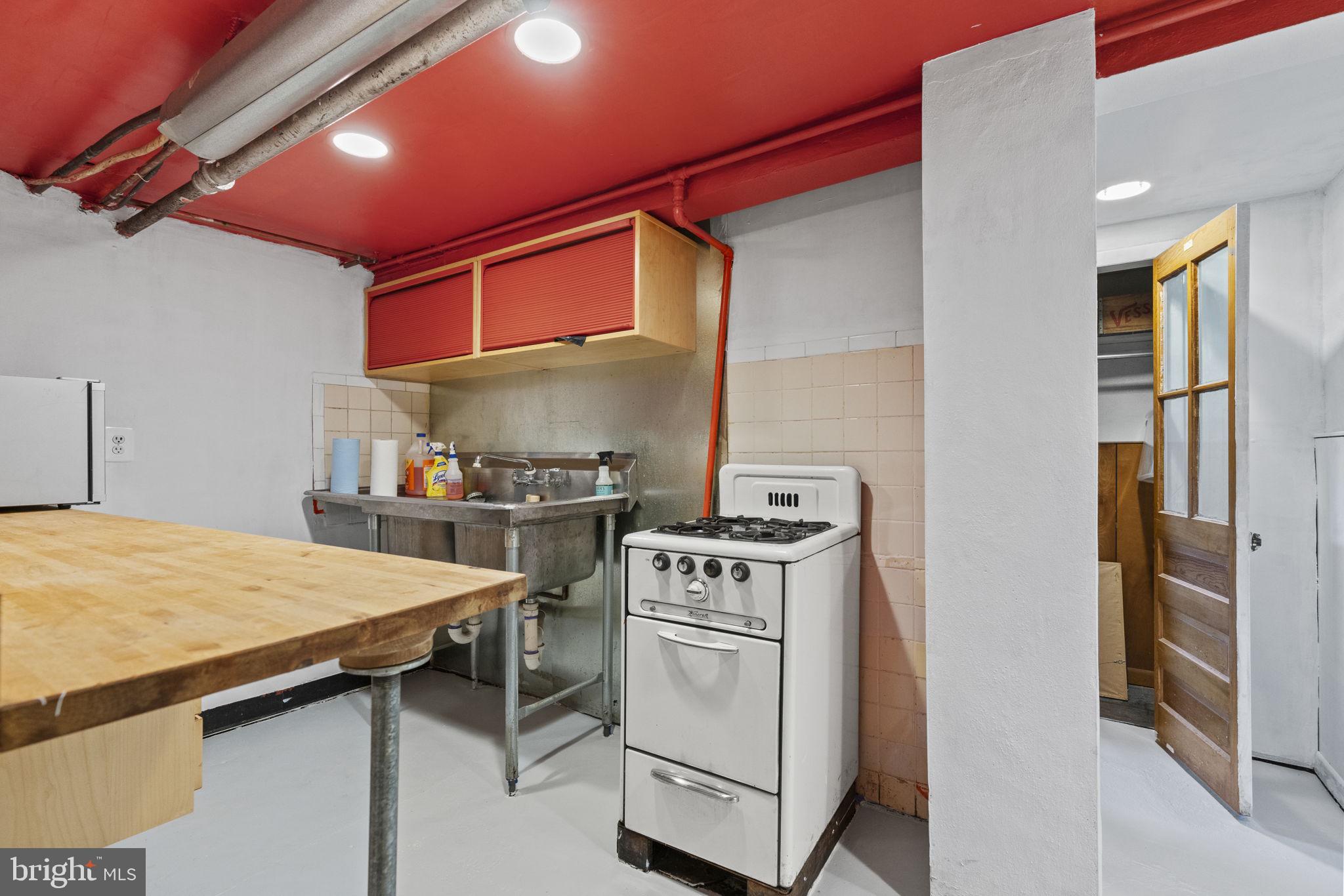 2909 13th STREET NW