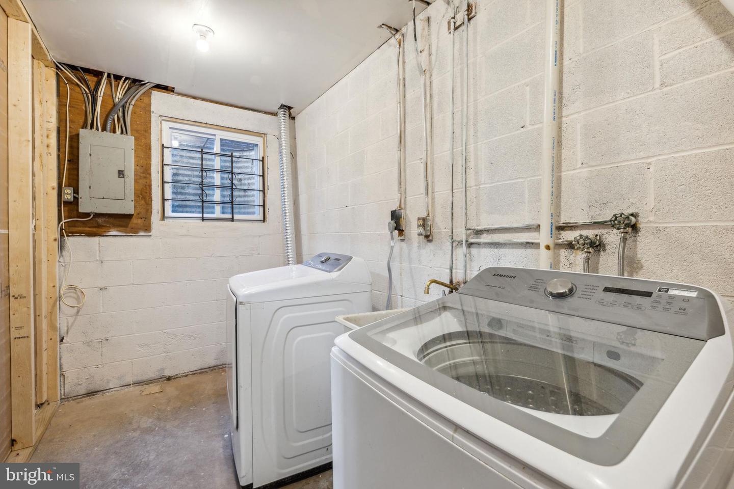 3197 Apple Road NE Unit: 9