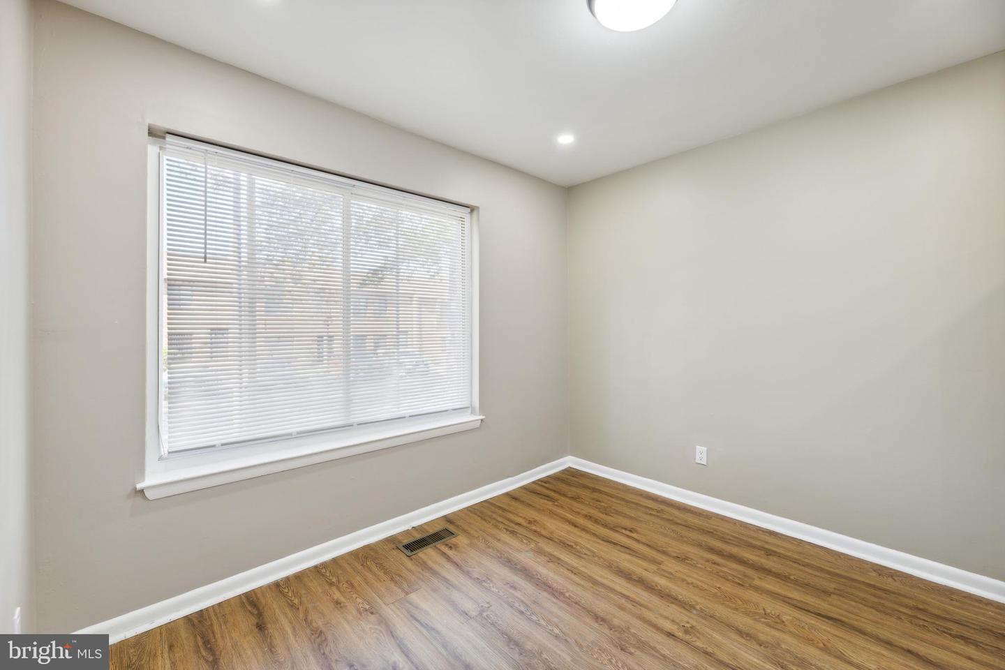 3197 Apple Road NE Unit: 9