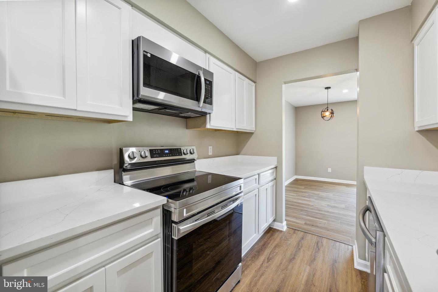 3197 Apple Road NE Unit: 9