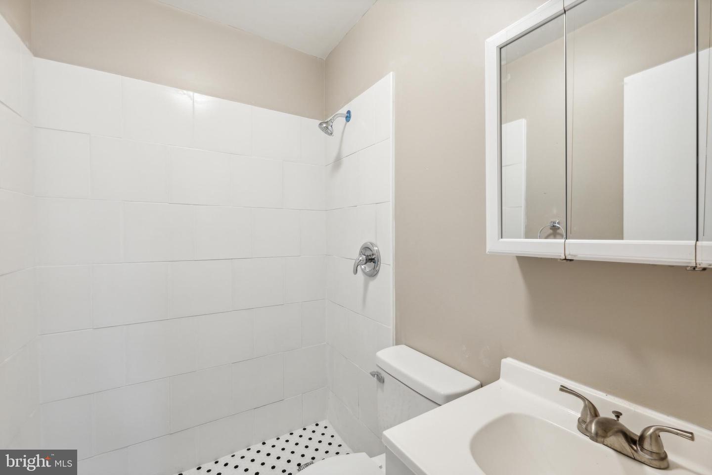 3197 Apple Road NE Unit: 9