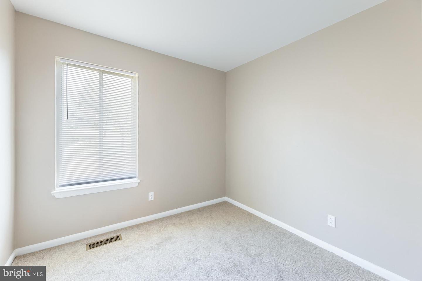 3197 Apple Road NE Unit: 9