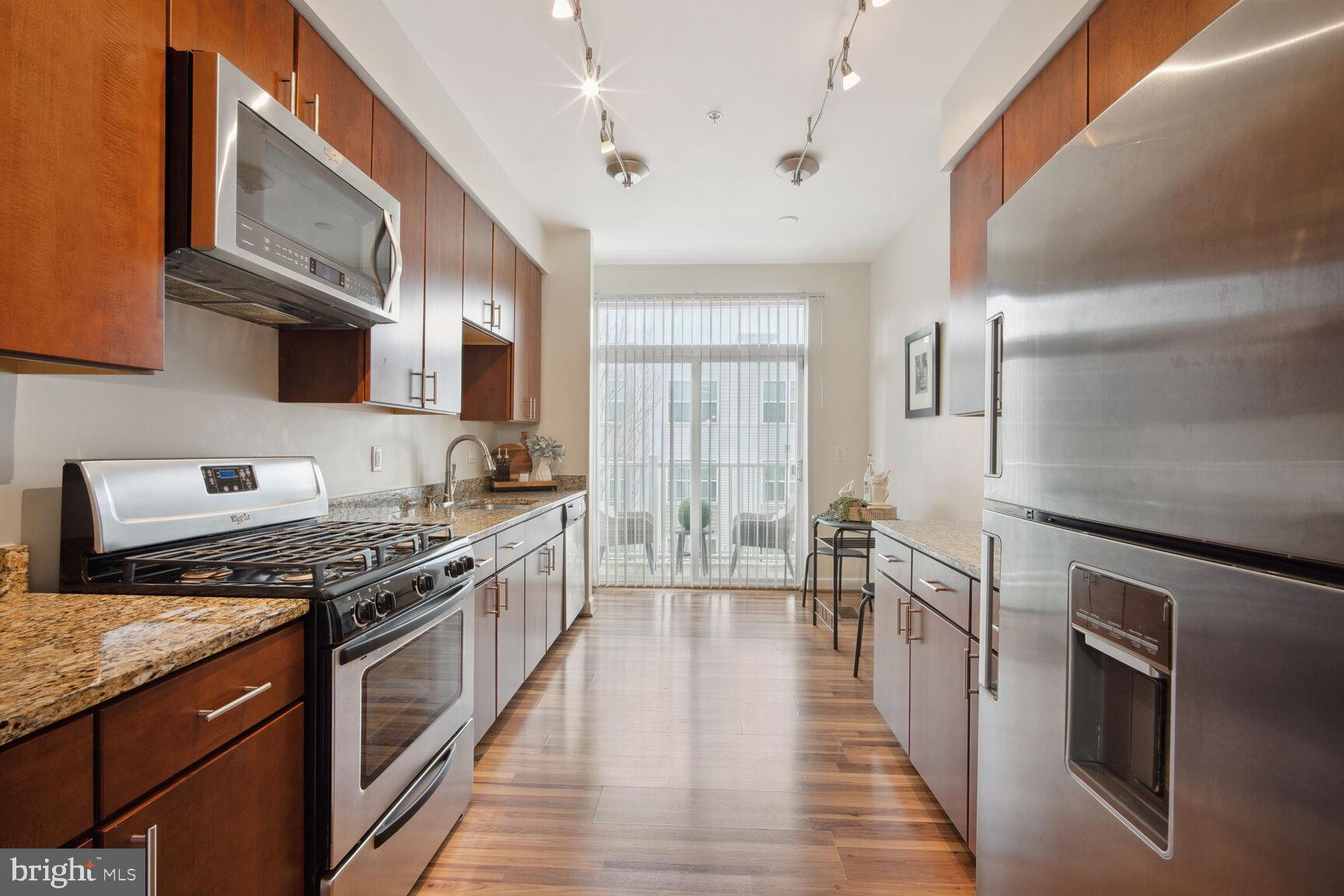 2517 Sayles Pl SE #9