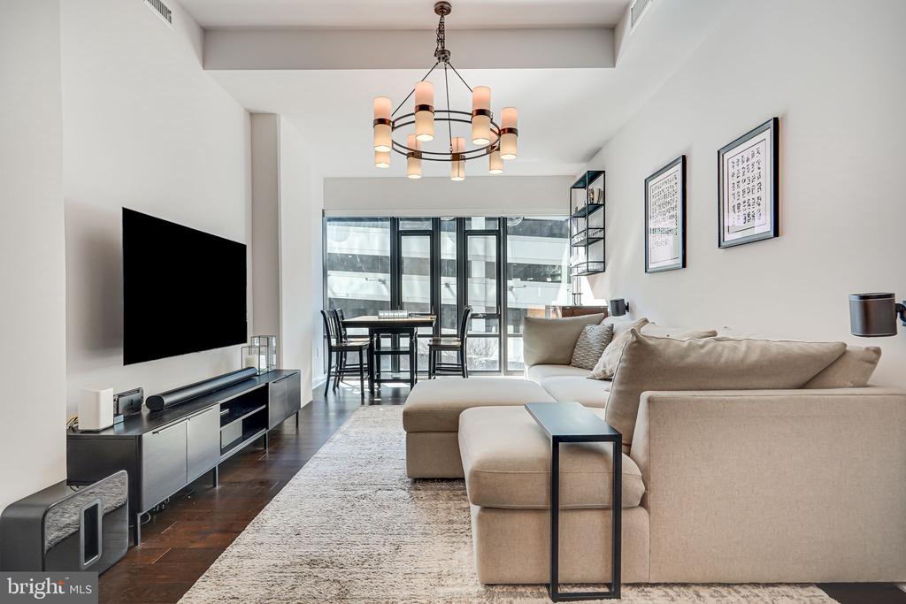 70 N St SE #N213