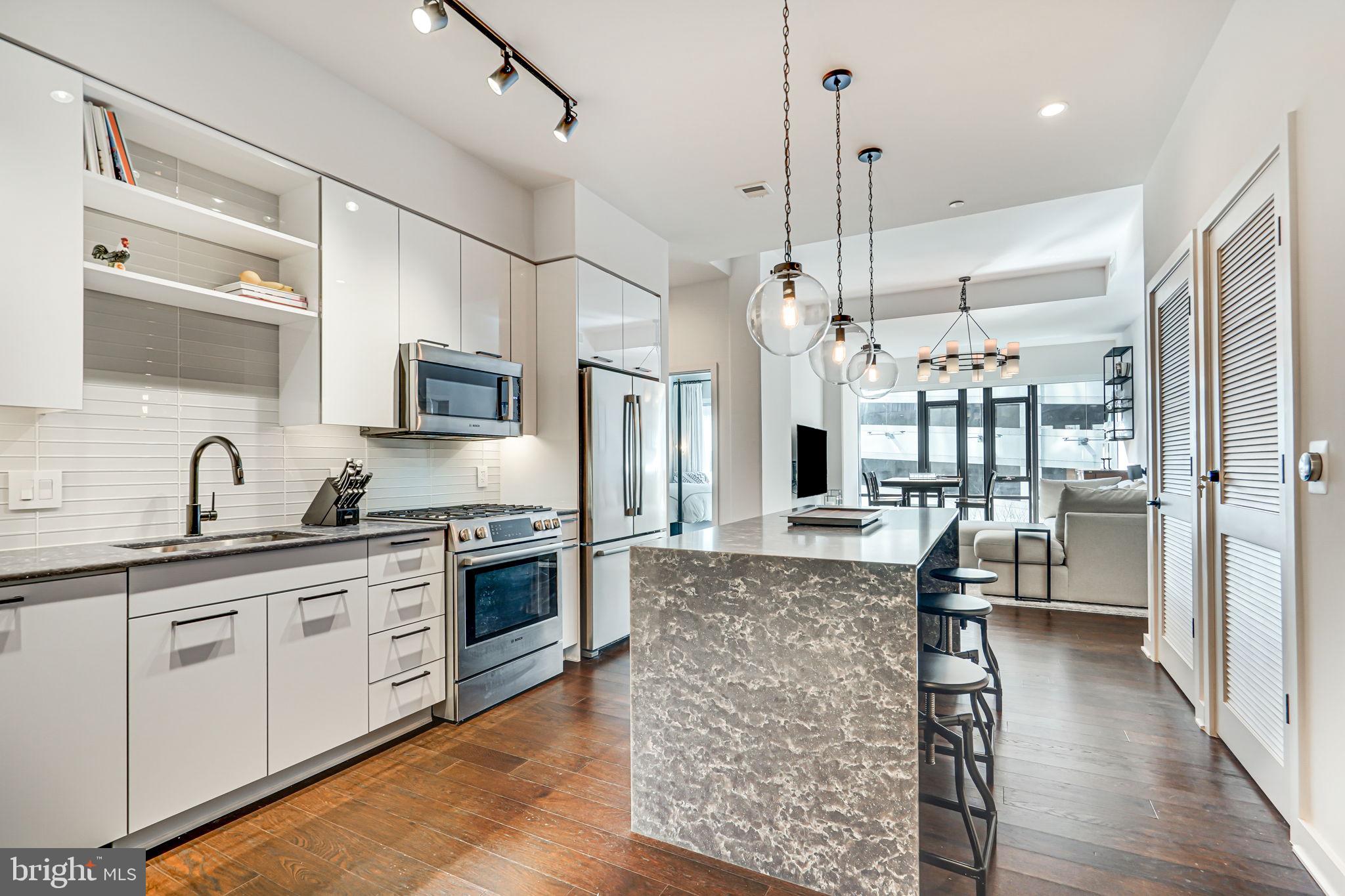 70 N St SE #N213