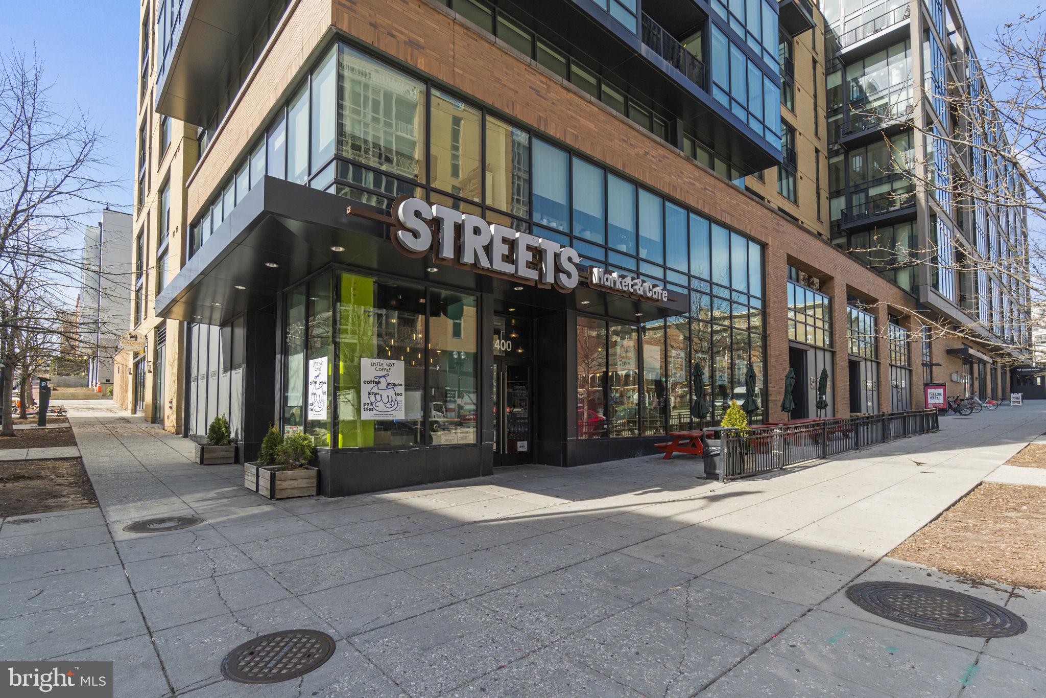 1390 V St NW #212