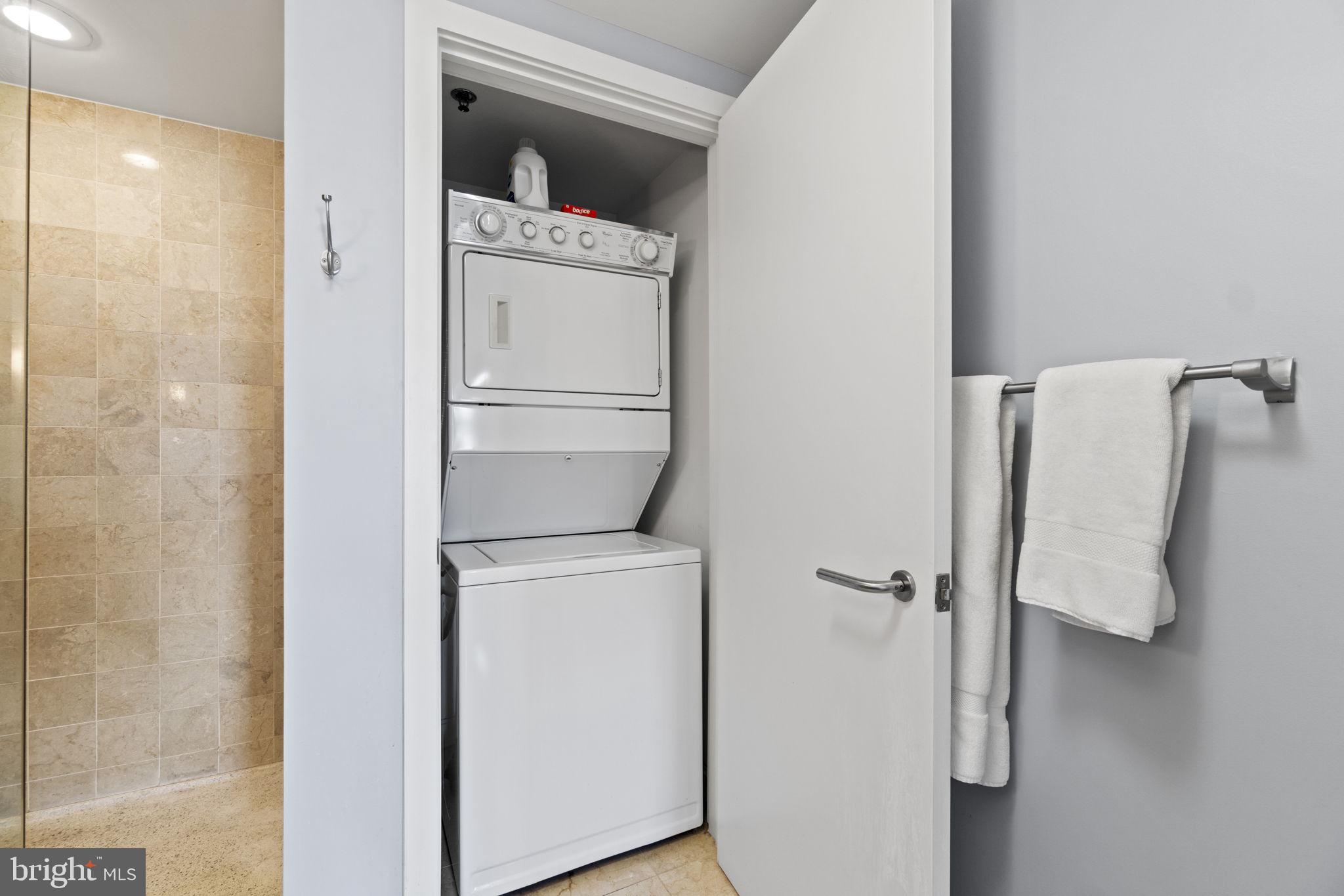 1390 V St NW #212