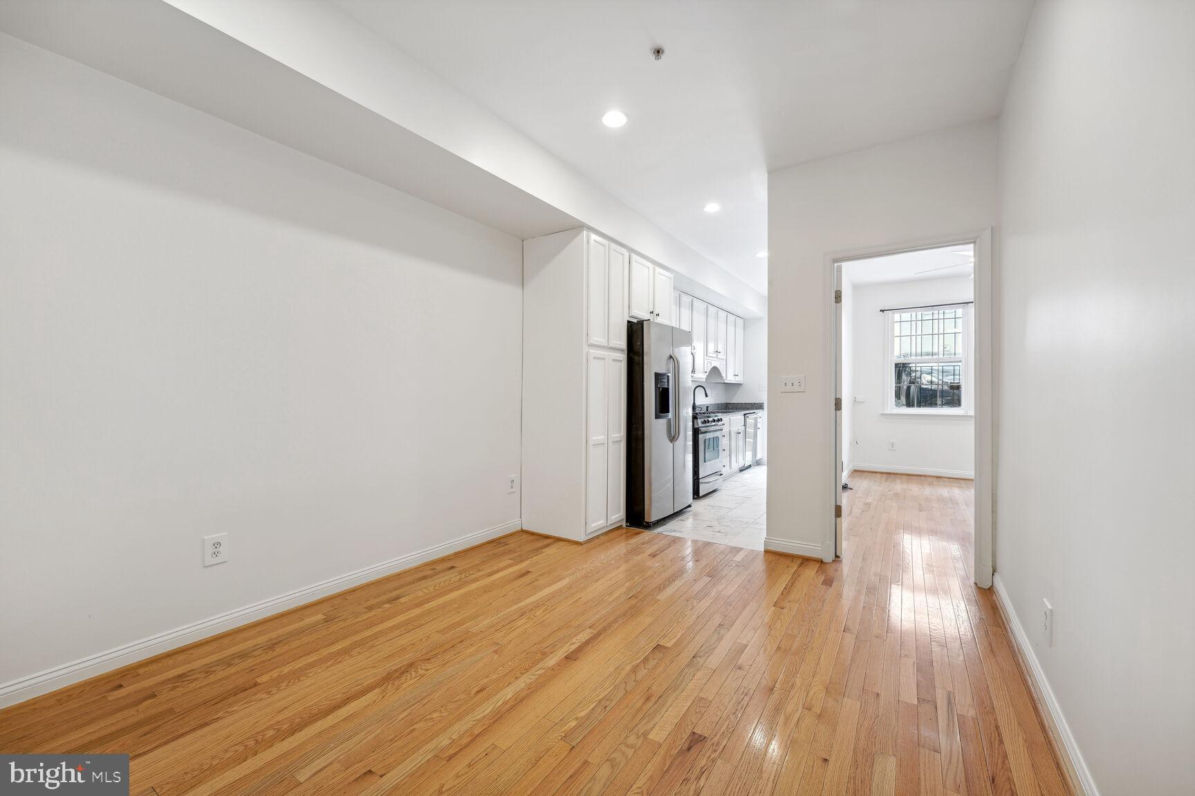 35 Todd Pl NE #1
